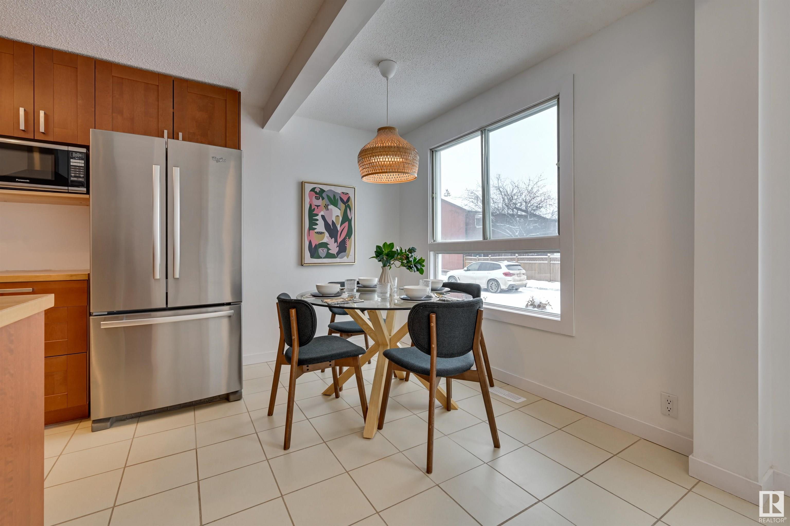      5612 93A AV NW , Edmonton,  ,T6B 2K7 ;  Listing Number: MLS E4415929