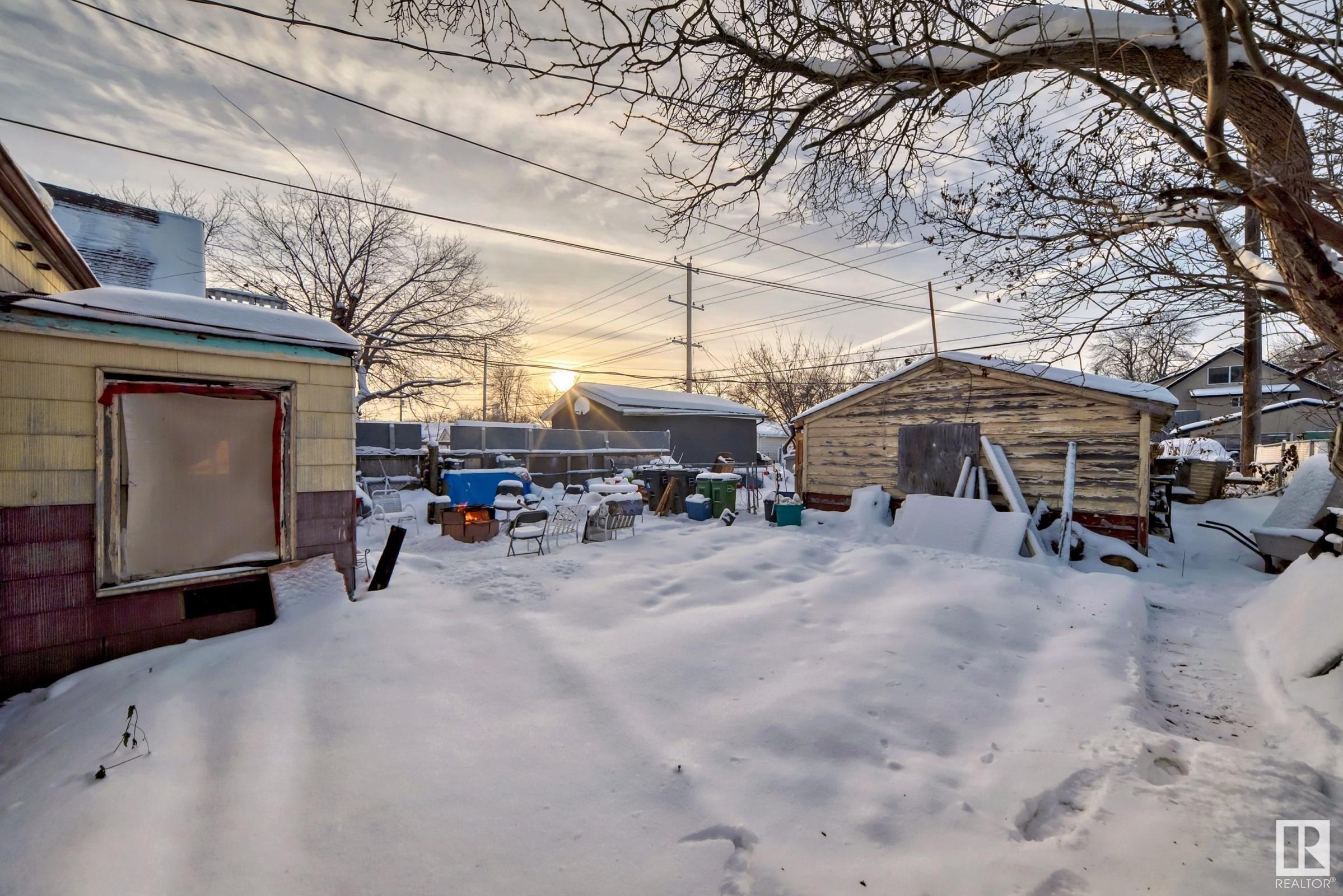      11538 90 ST NW NW , Edmonton,  ,T5B 3Y1 ;  Listing Number: MLS E4415937