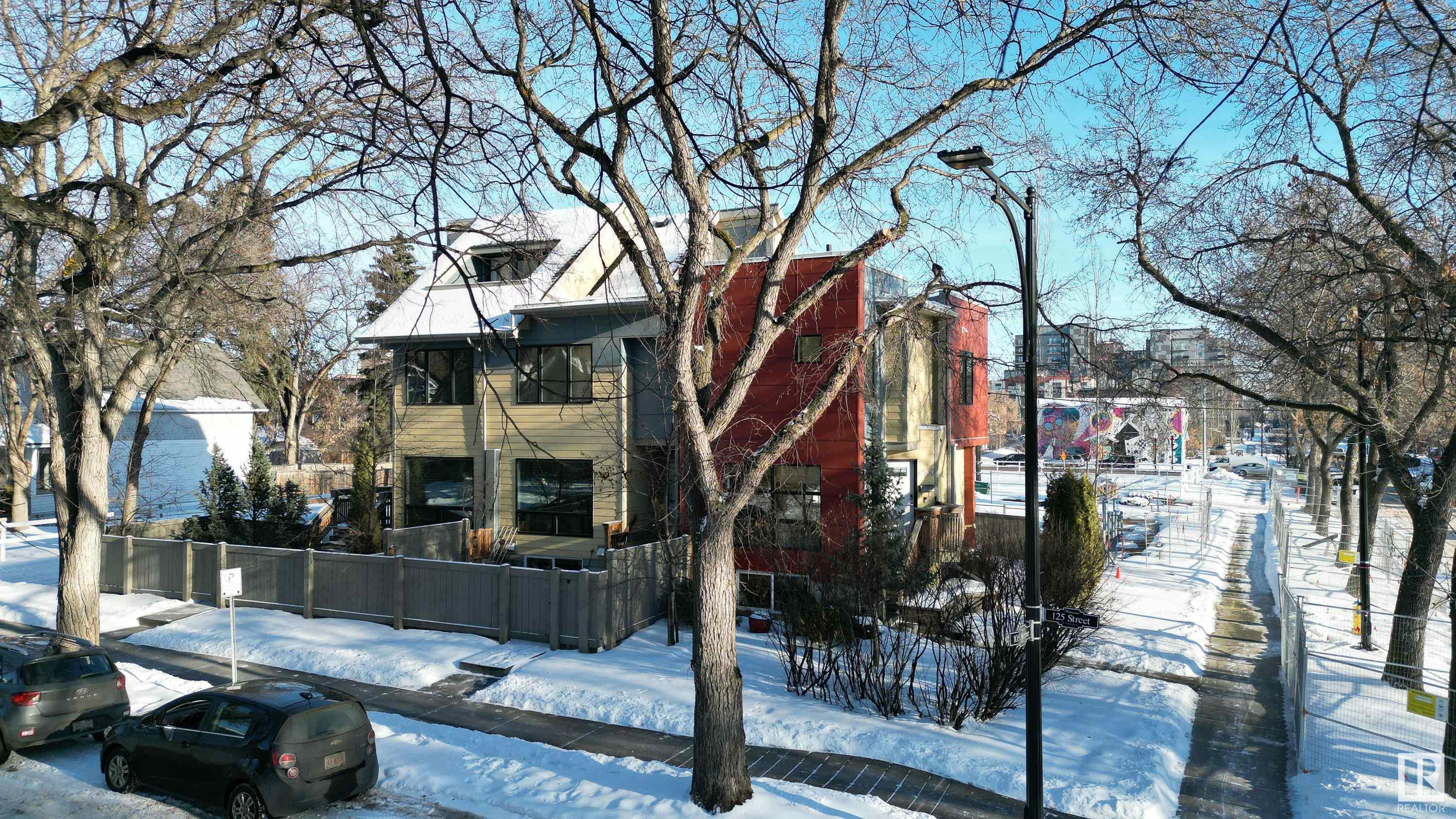     12430 105 AV NW , Edmonton,  ,T5N 0Y6 ;  Listing Number: MLS E4415945