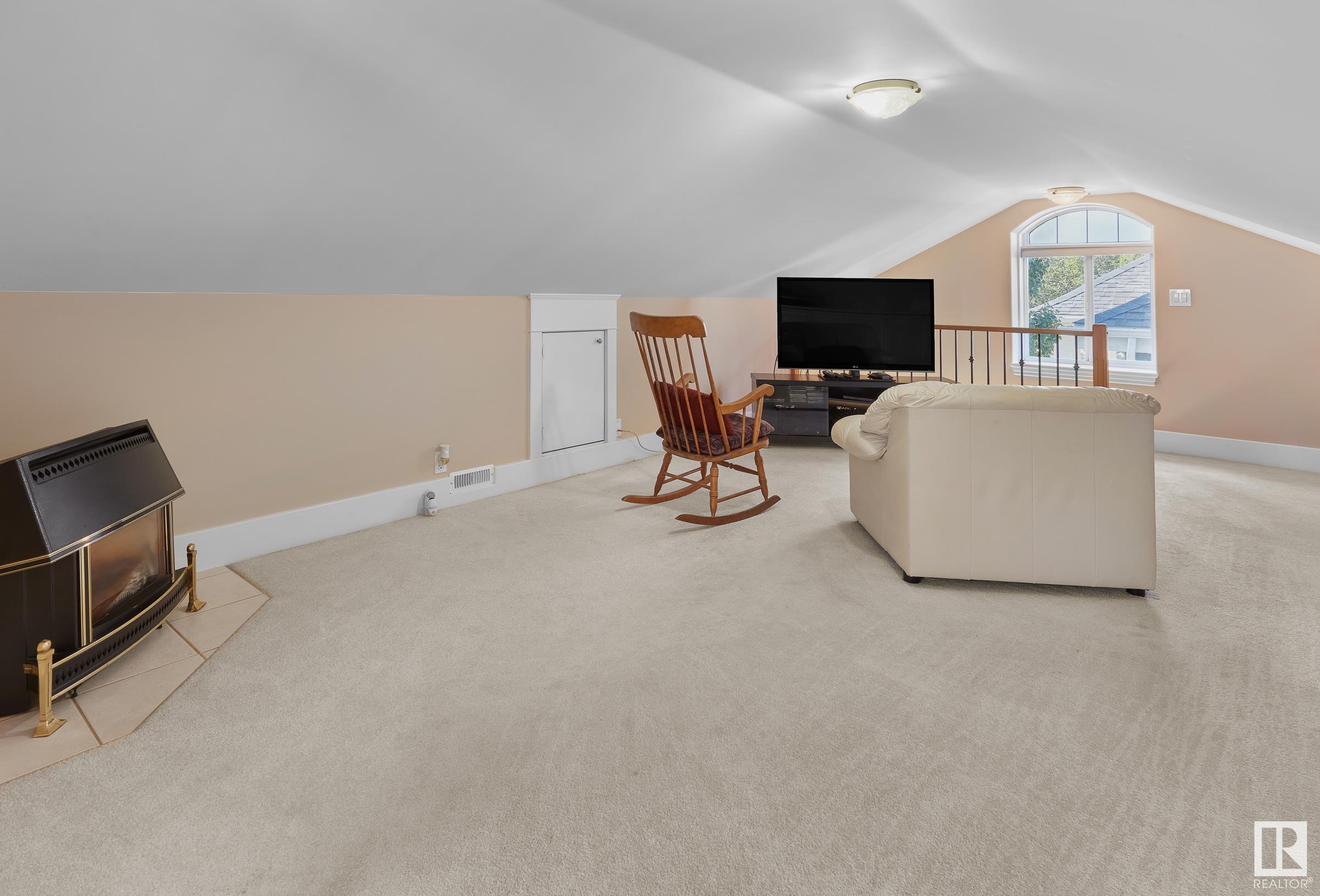      7314 ADA BV NW , Edmonton,  ,T5B 4E5 ;  Listing Number: MLS E4415949