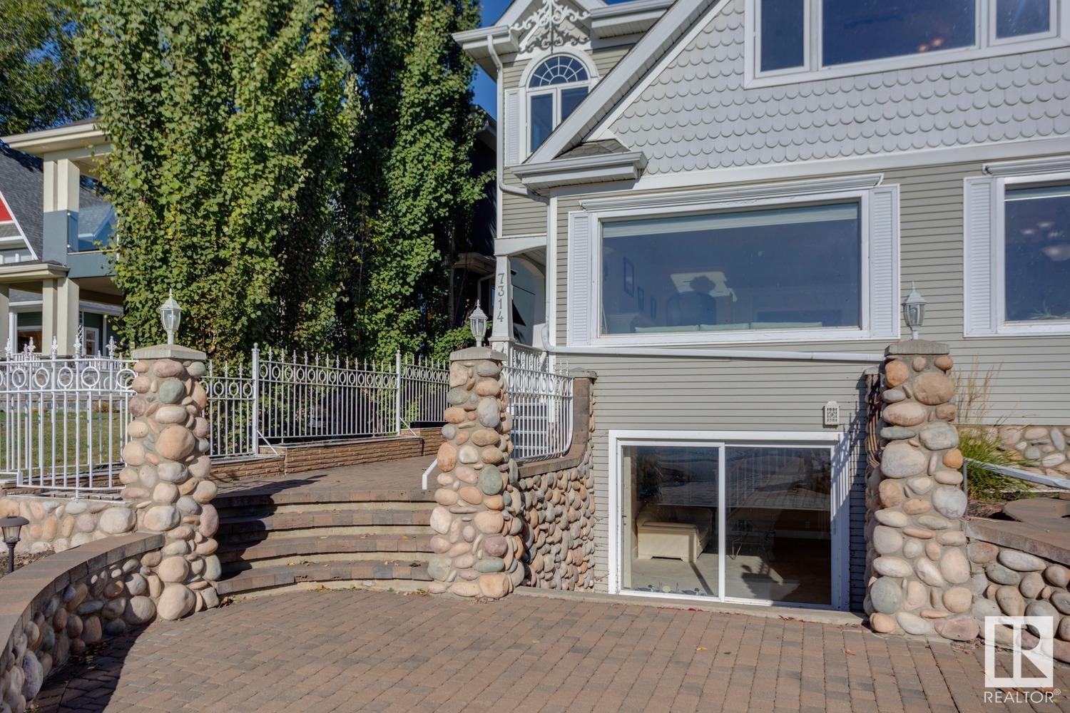      7314 ADA BV NW , Edmonton,  ,T5B 4E5 ;  Listing Number: MLS E4415949