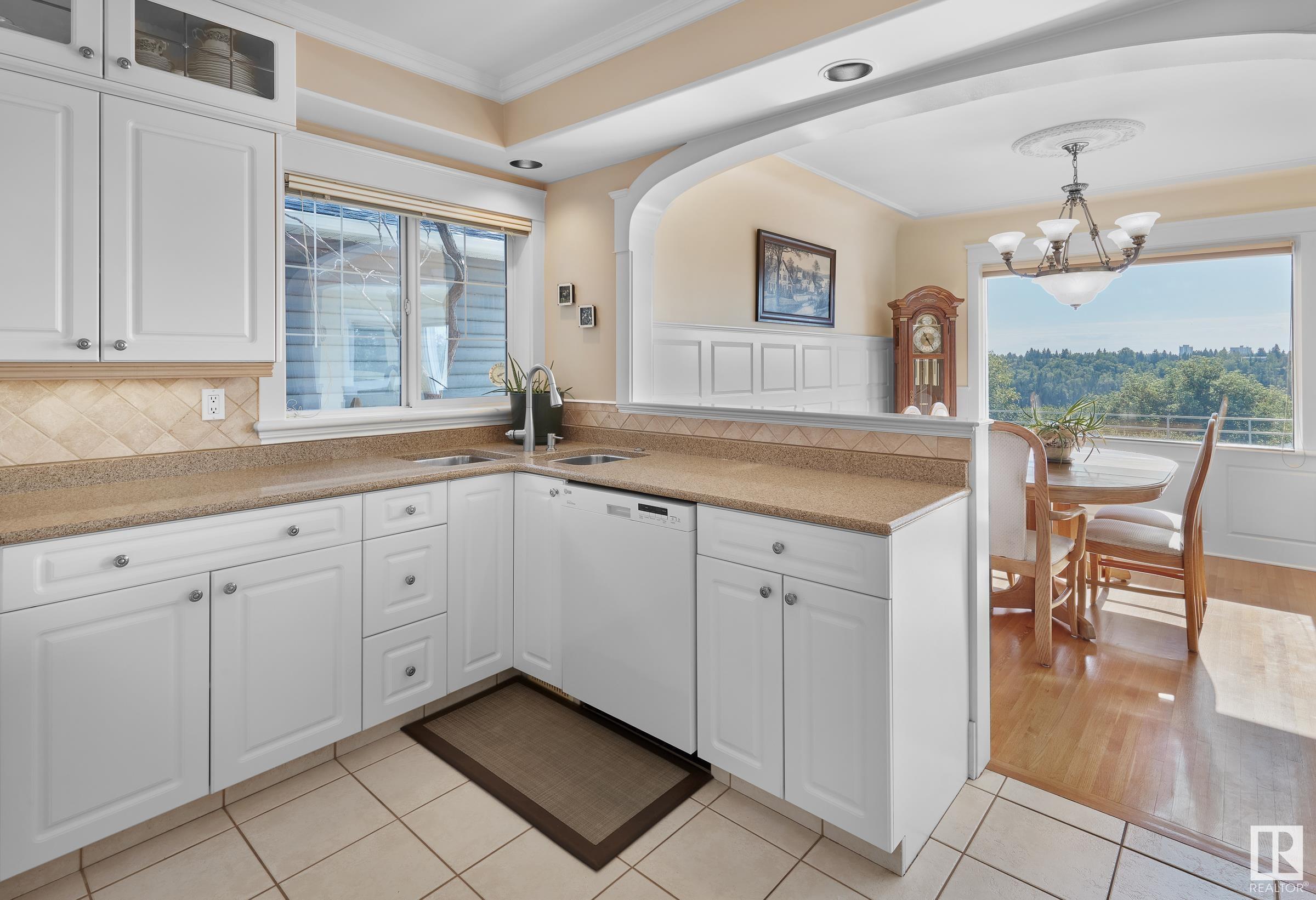      7314 ADA BV NW , Edmonton,  ,T5B 4E5 ;  Listing Number: MLS E4415949
