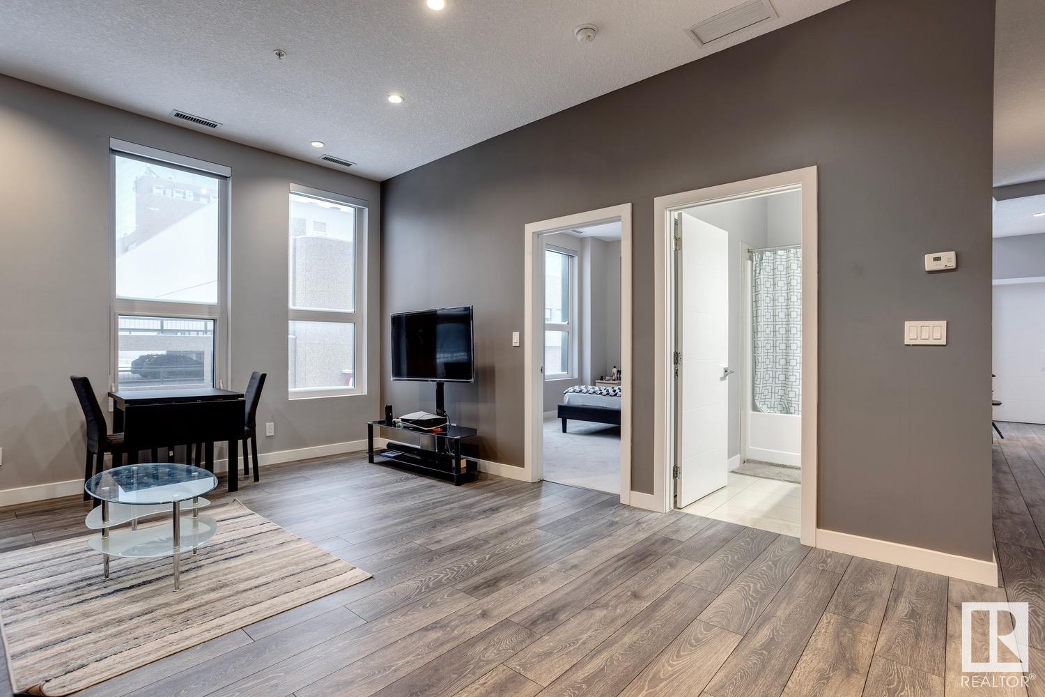      #403 10238 103 ST NW , Edmonton,  ,T5J 0G6 ;  Listing Number: MLS E4415963