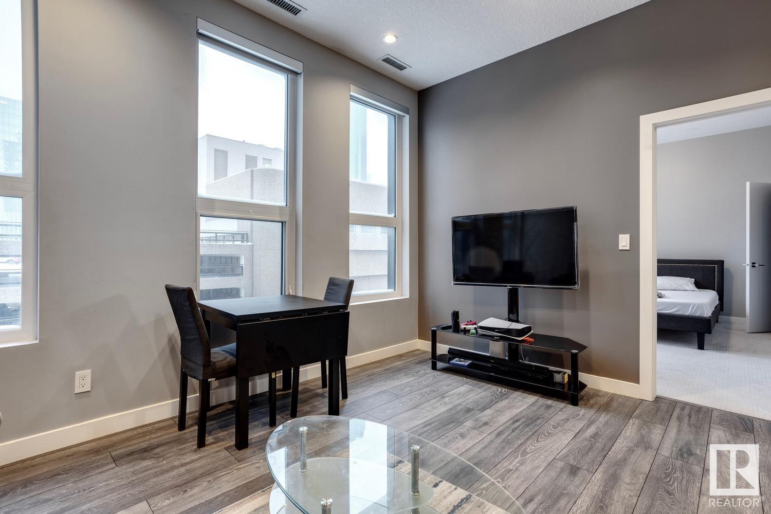      #403 10238 103 ST NW , Edmonton,  ,T5J 0G6 ;  Listing Number: MLS E4415963
