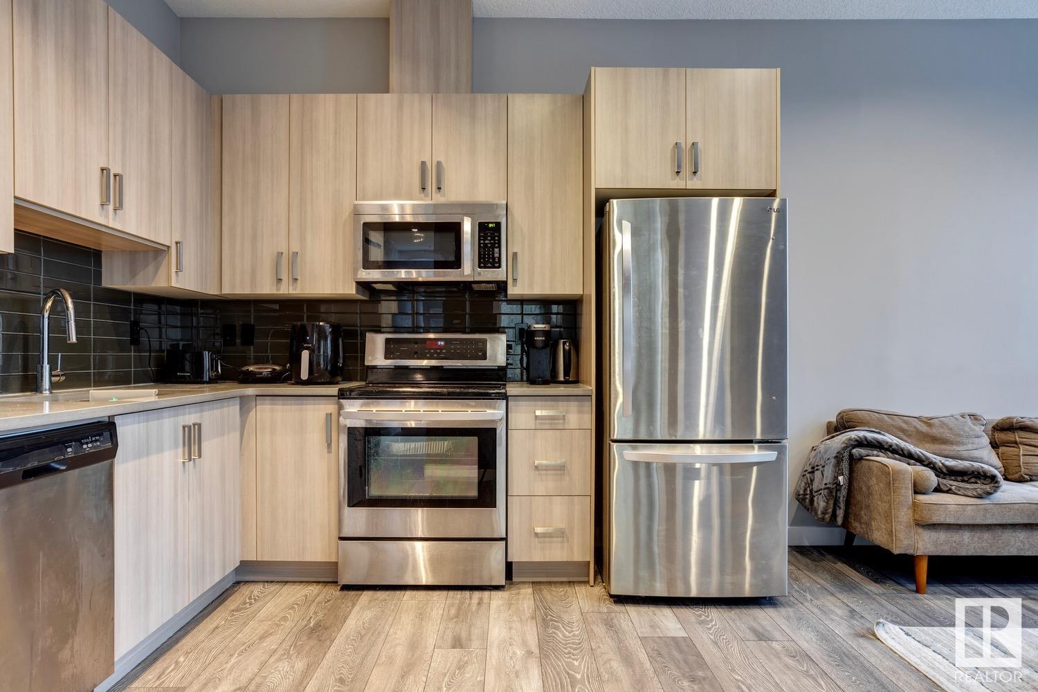      #403 10238 103 ST NW , Edmonton,  ,T5J 0G6 ;  Listing Number: MLS E4415963