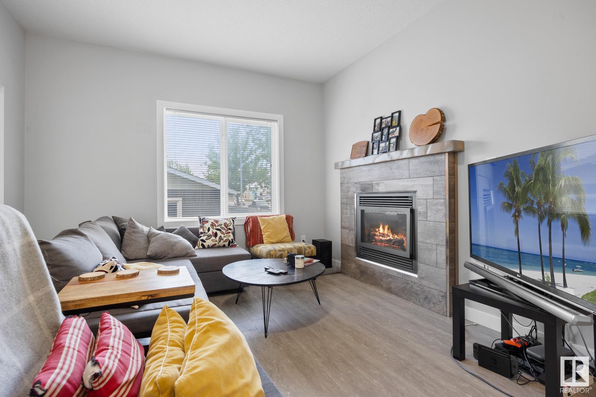      9863 73 AV NW , Edmonton,  ,T6E 1B7 ;  Listing Number: MLS E4415965