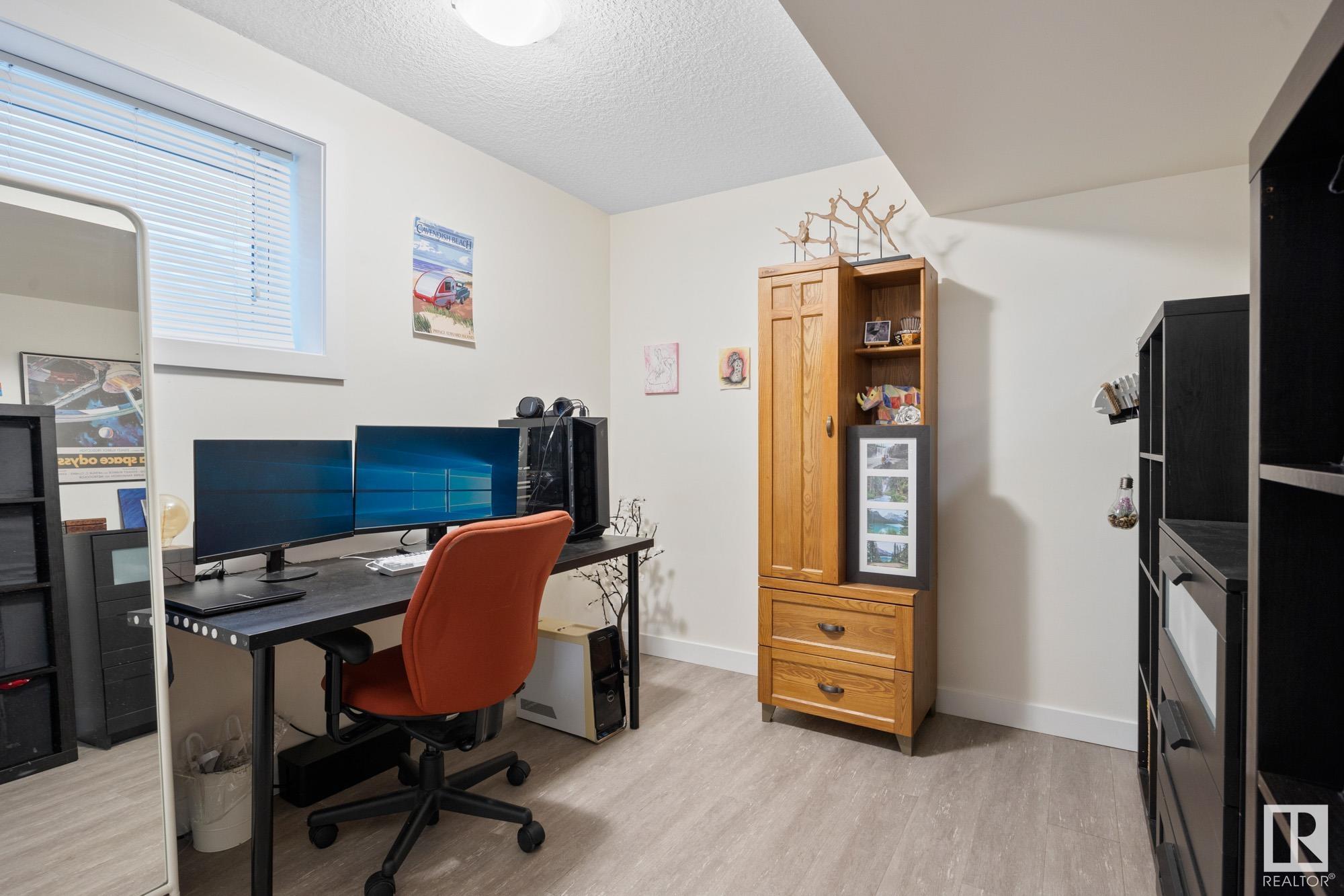      9863 73 AV NW , Edmonton,  ,T6E 1B7 ;  Listing Number: MLS E4415965