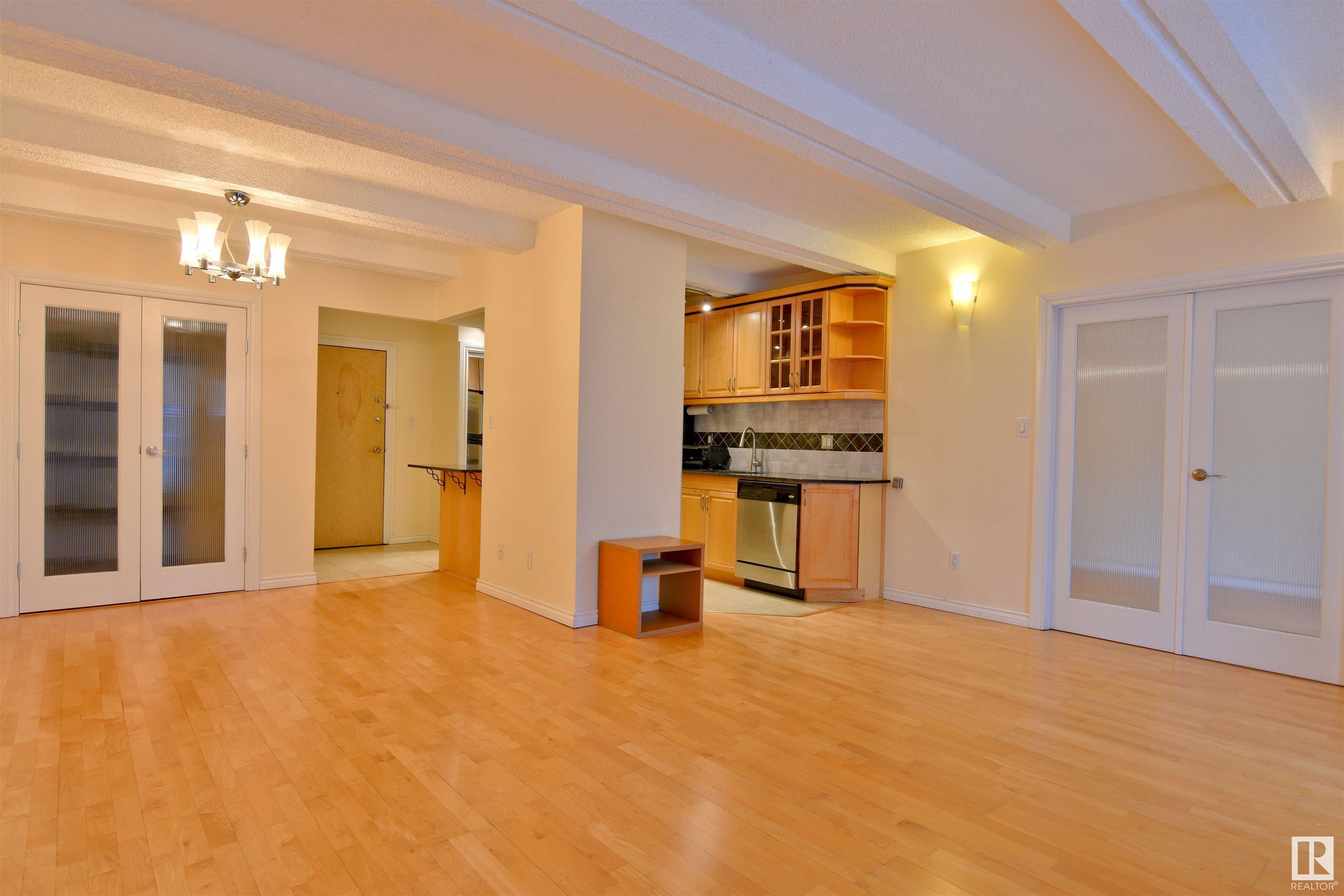      #603 9918 101 ST NW , Edmonton,  ,T5K 2L1 ;  Listing Number: MLS E4415971
