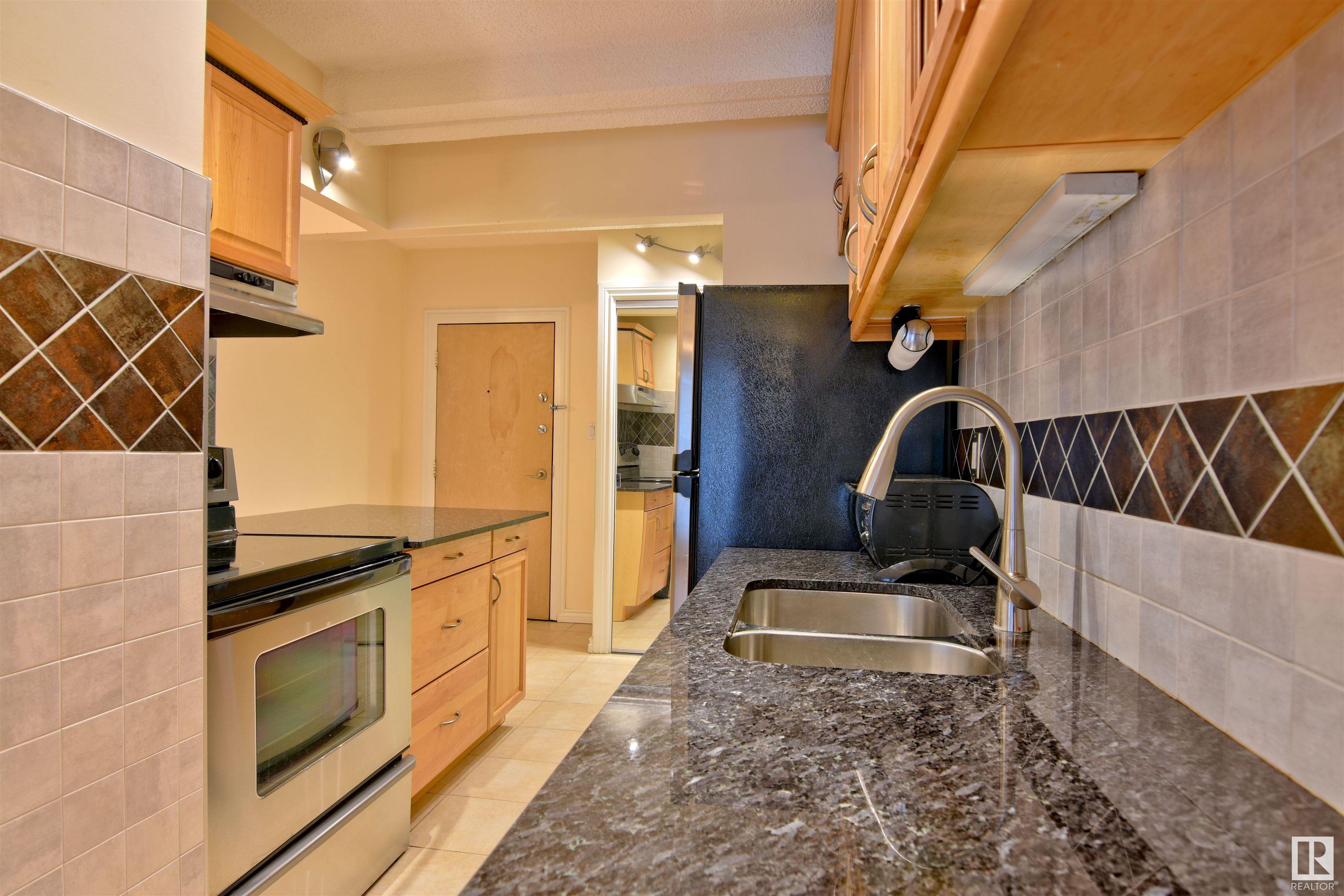     #603 9918 101 ST NW , Edmonton,  ,T5K 2L1 ;  Listing Number: MLS E4415971