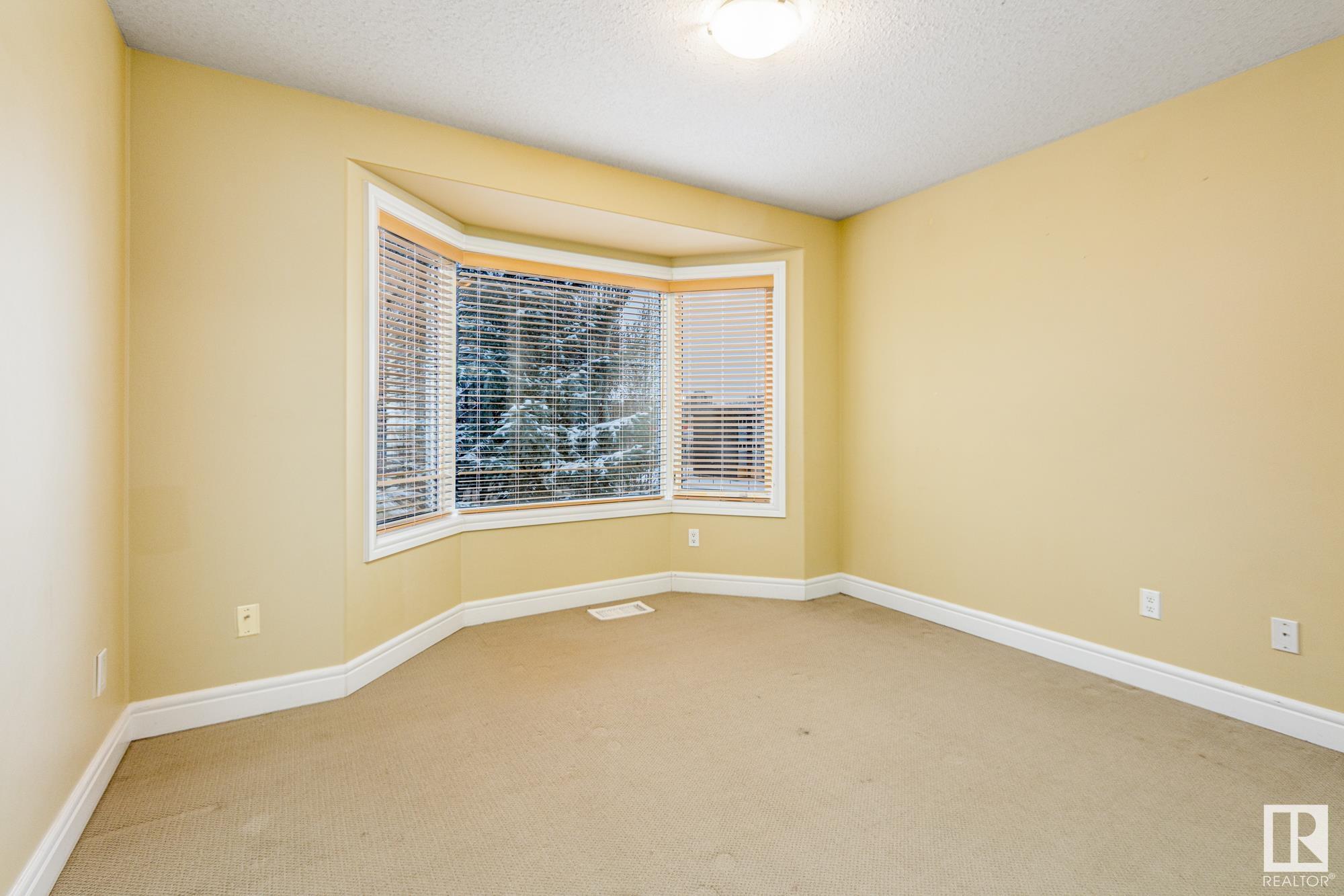      10903 81 AV NW , Edmonton,  ,T6G 0S1 ;  Listing Number: MLS E4415988