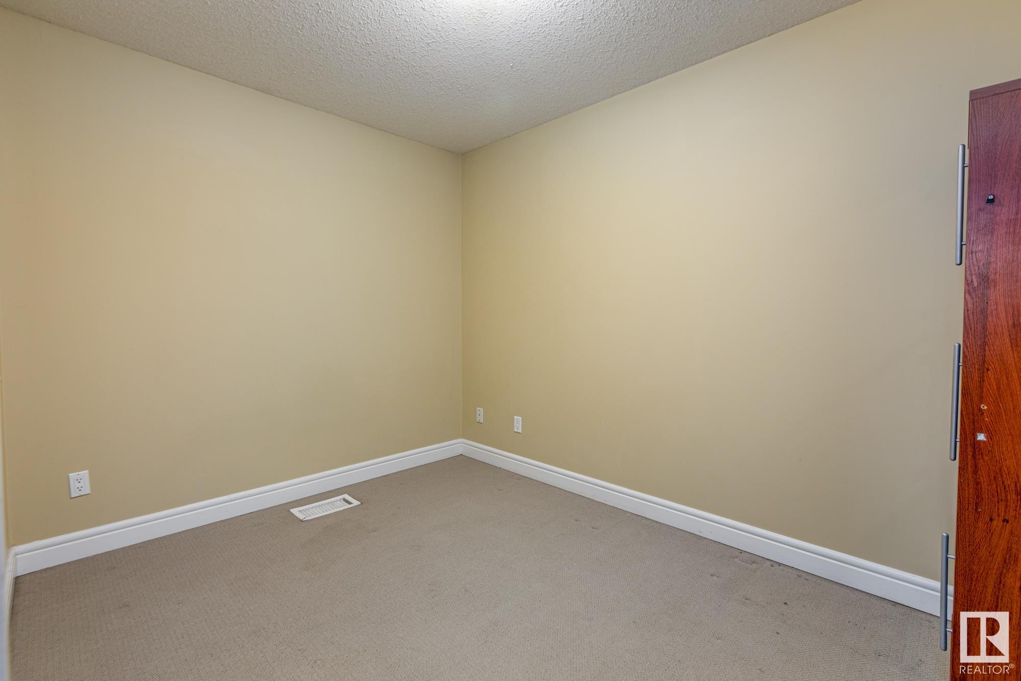      10903 81 AV NW , Edmonton,  ,T6G 0S1 ;  Listing Number: MLS E4415988