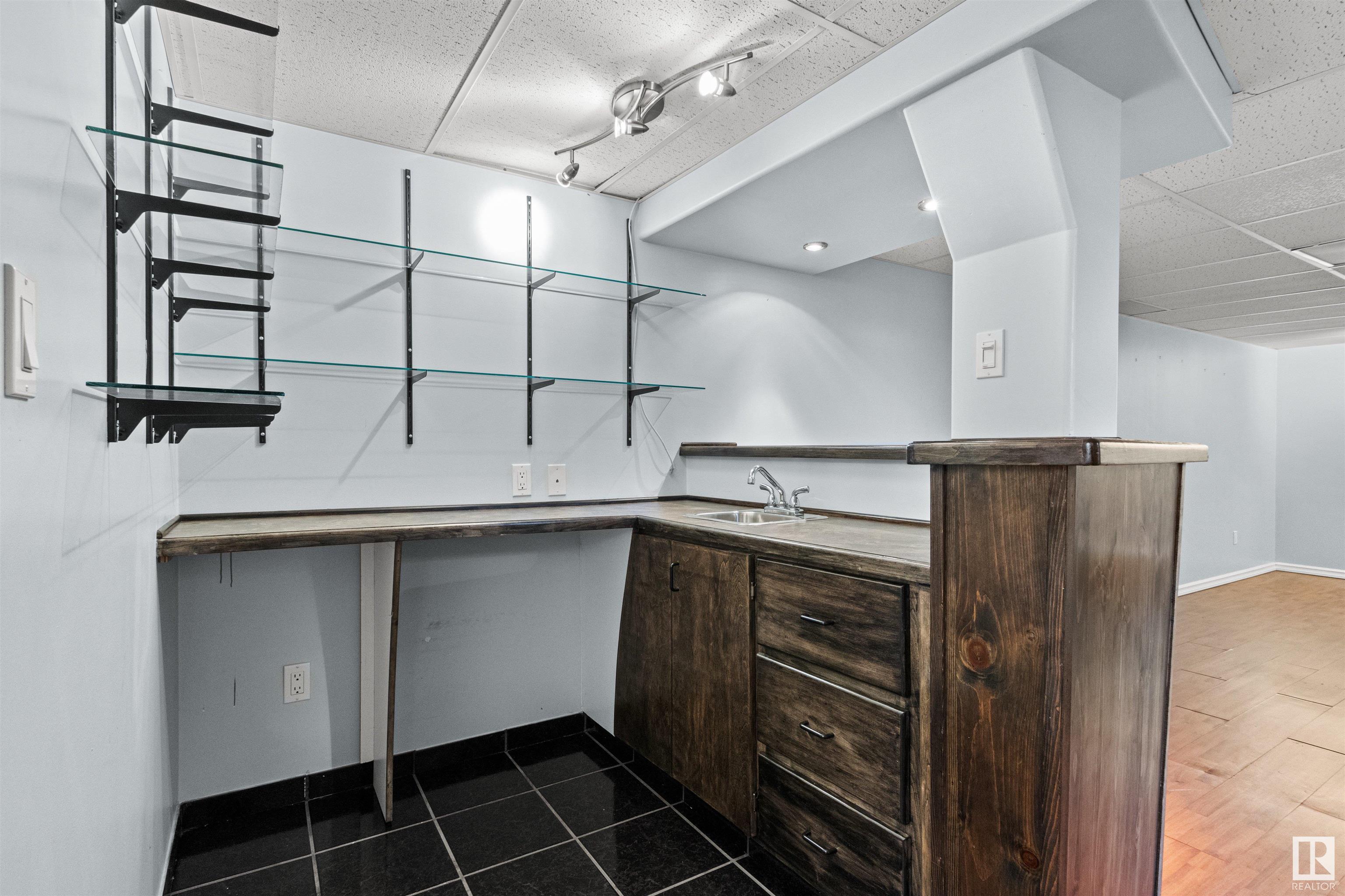      13515 93 ST NW , Edmonton,  ,T5E 3T7 ;  Listing Number: MLS E4415996