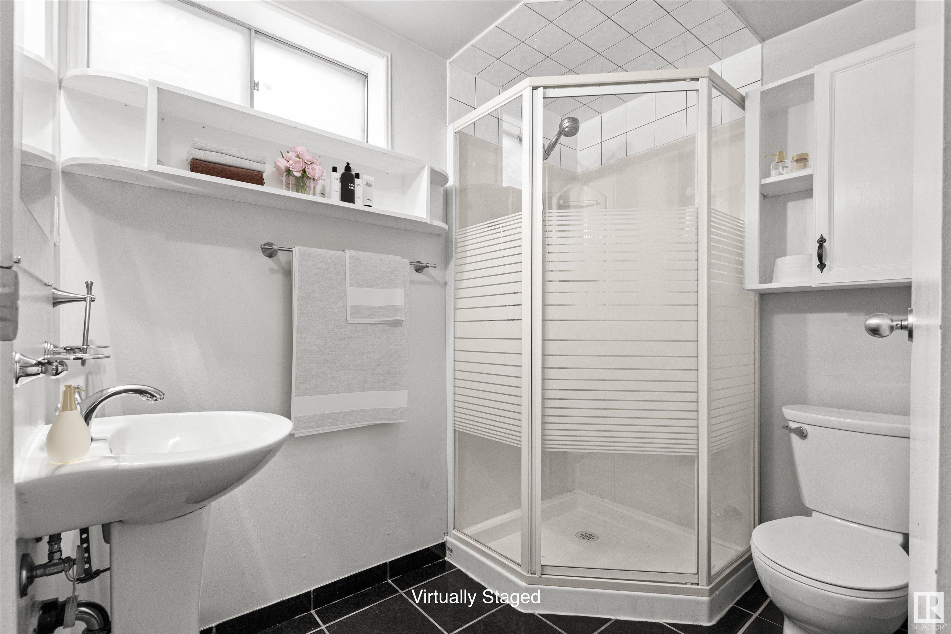      13515 93 ST NW , Edmonton,  ,T5E 3T7 ;  Listing Number: MLS E4415996