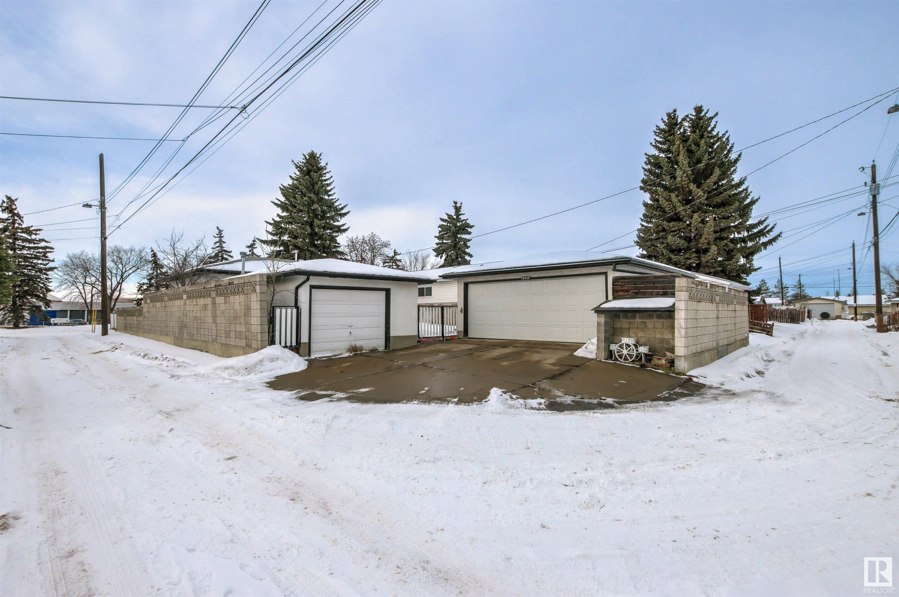      13515 93 ST NW , Edmonton,  ,T5E 3T7 ;  Listing Number: MLS E4415996