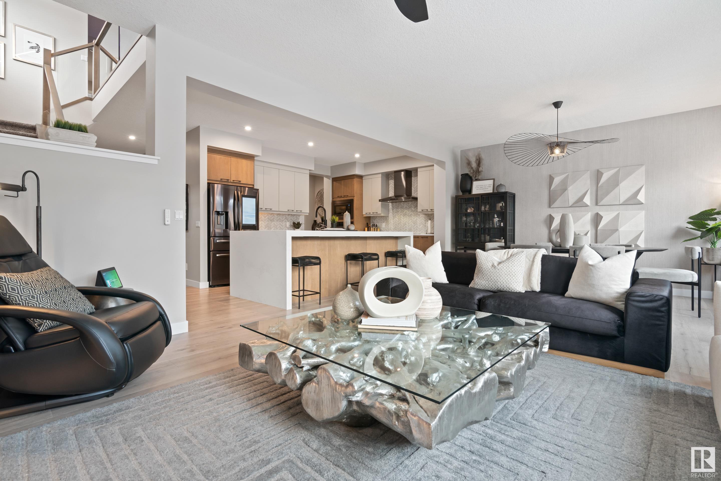      3937 3A AV SW , Edmonton,  ,T6X 3A3 ;  Listing Number: MLS E4416002