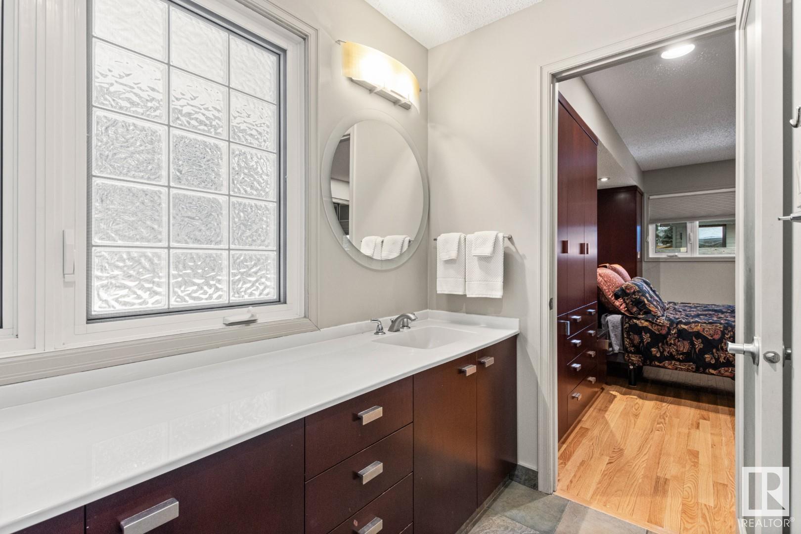      7814 BUENA VISTA RD NW , Edmonton,  ,T5R 5R4 ;  Listing Number: MLS E4416005