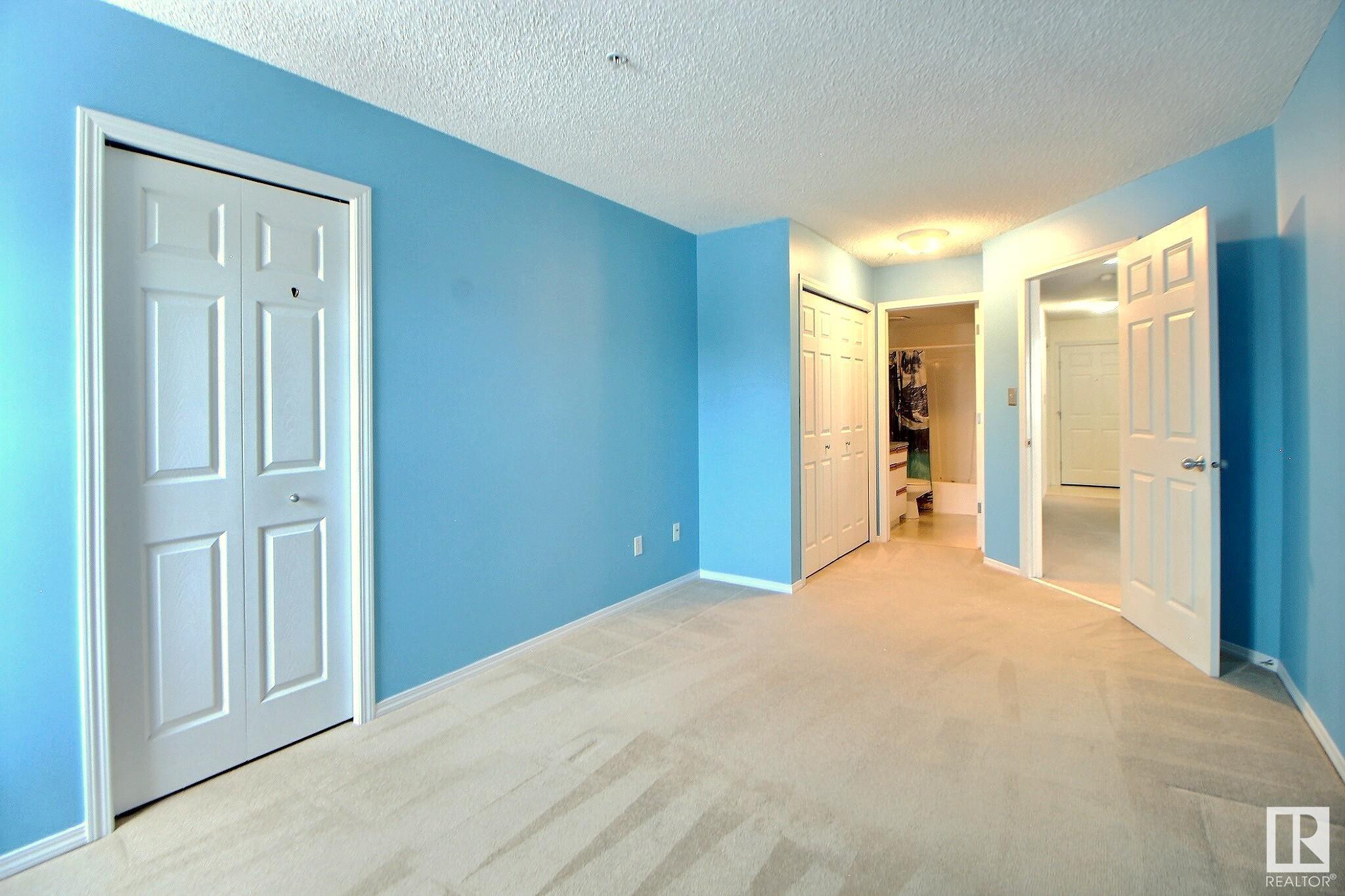      #304 11104 109 AV NW , Edmonton,  ,T5H 1E1 ;  Listing Number: MLS E4416008