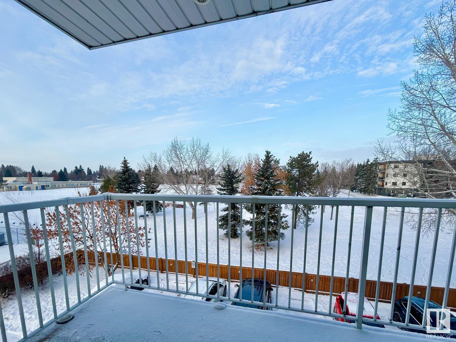      #304 11104 109 AV NW , Edmonton,  ,T5H 1E1 ;  Listing Number: MLS E4416008