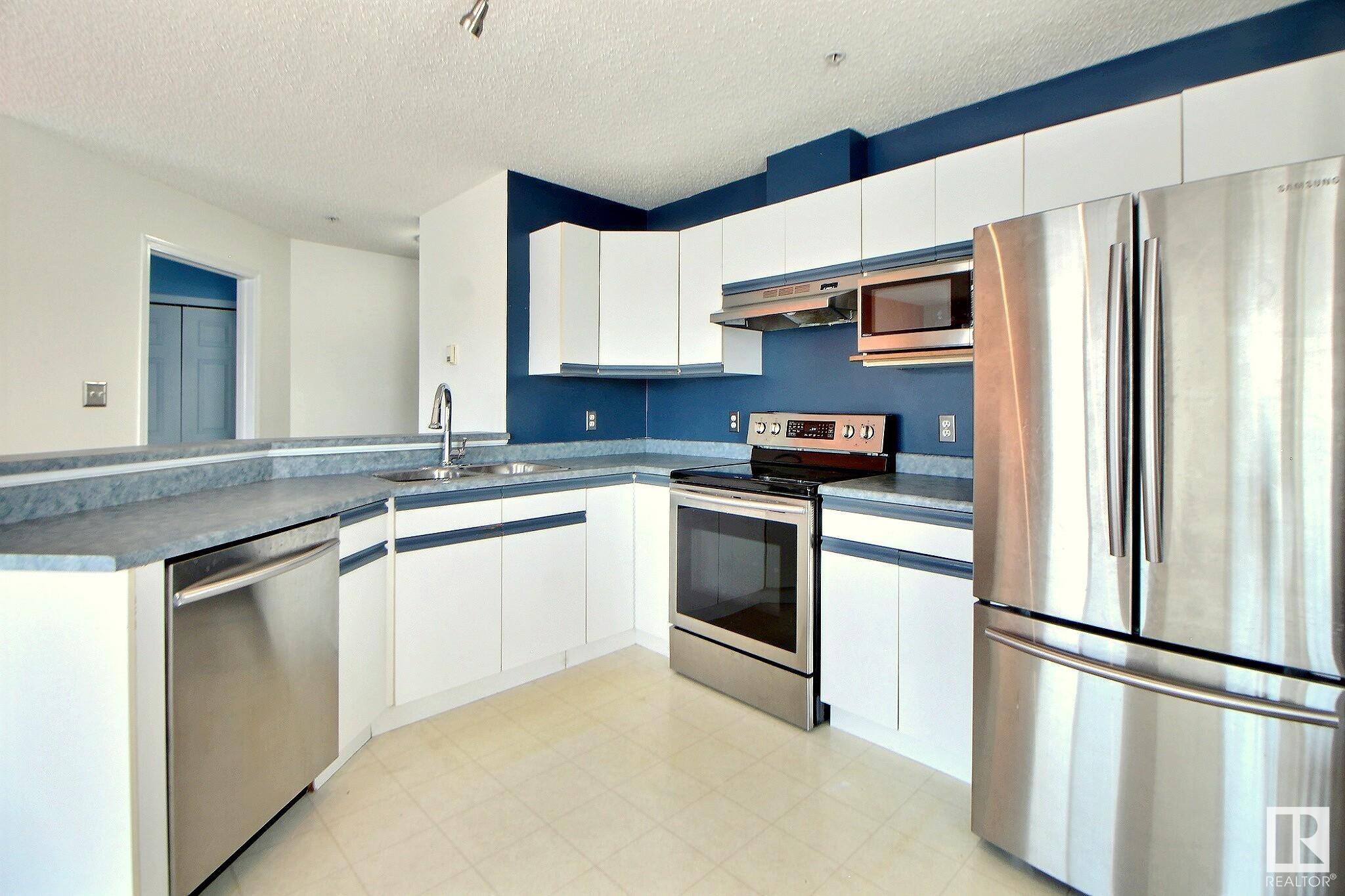      #304 11104 109 AV NW , Edmonton,  ,T5H 1E1 ;  Listing Number: MLS E4416008
