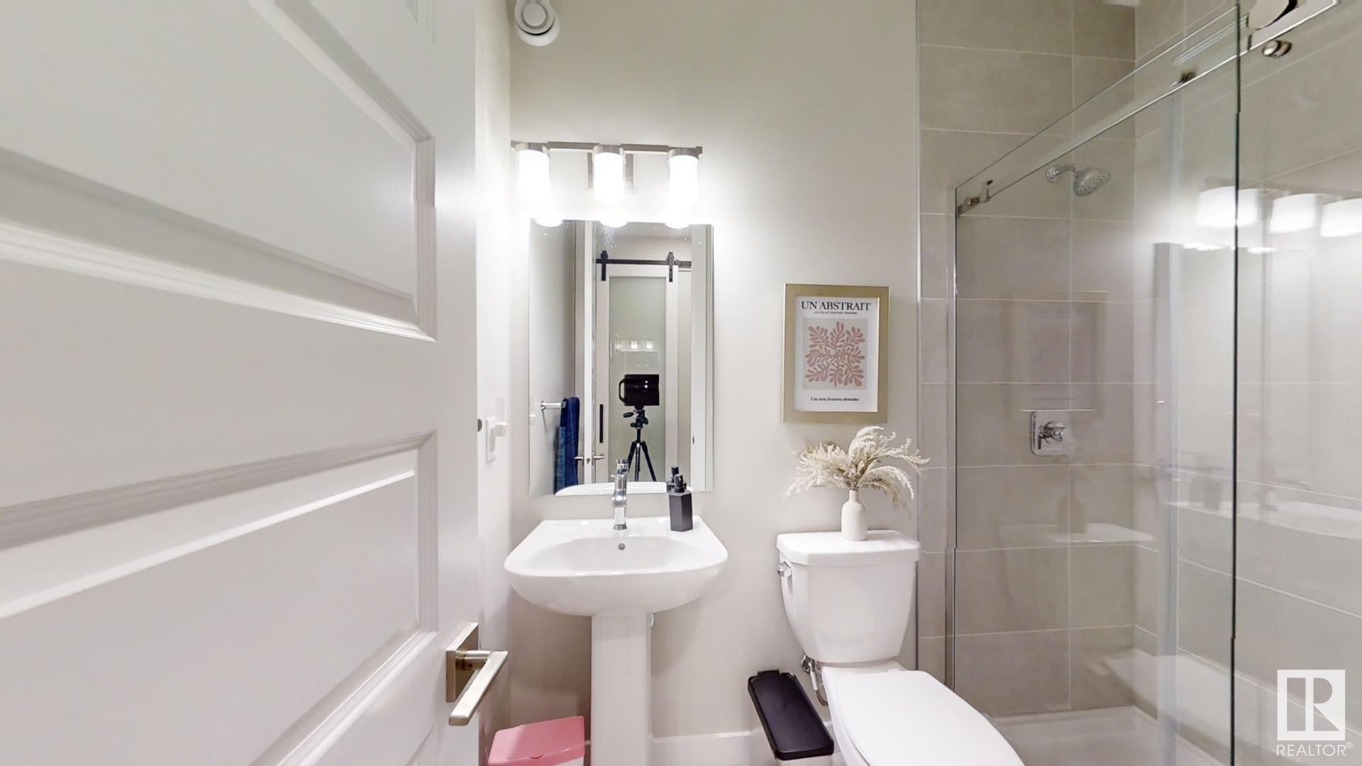      1516 Howes Pl SW , Edmonton,  ,T6W 4G6 ;  Listing Number: MLS E4416030