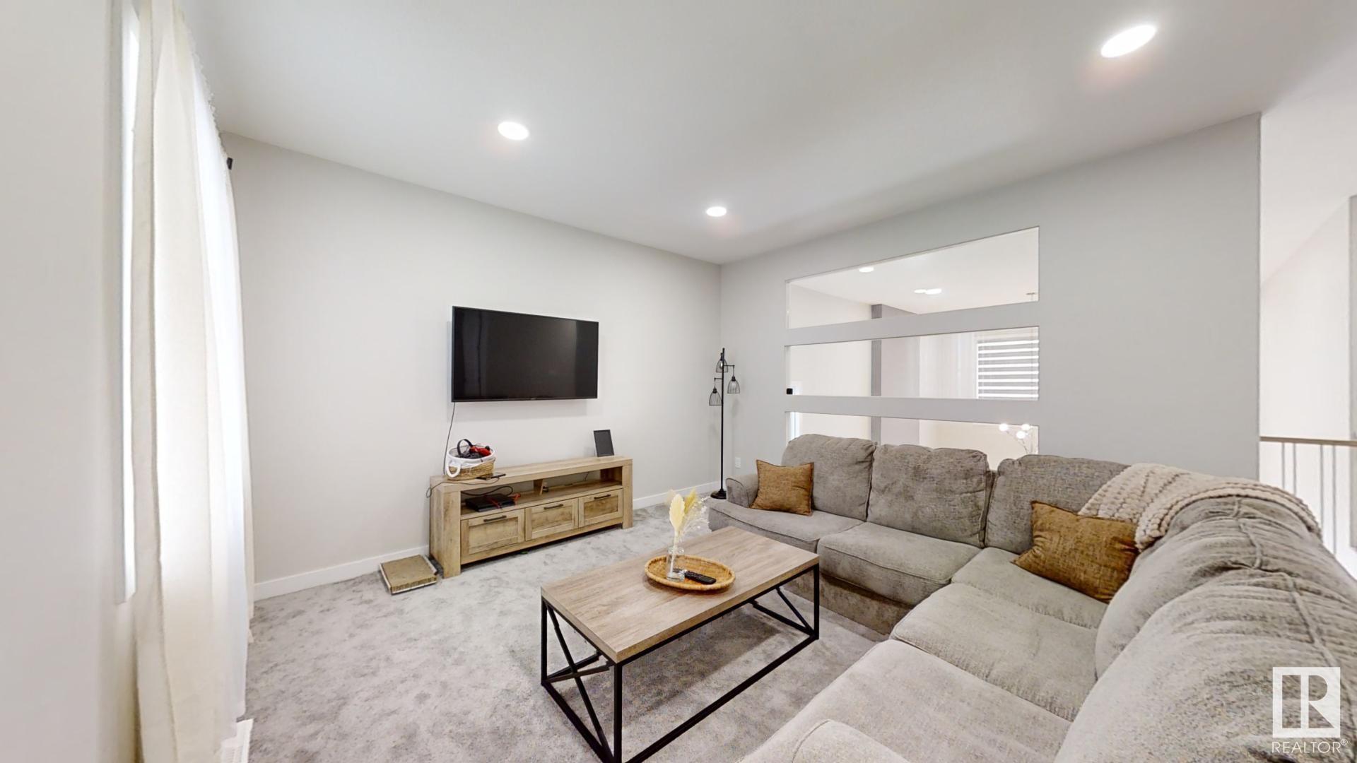      1516 Howes Pl SW , Edmonton,  ,T6W 4G6 ;  Listing Number: MLS E4416030