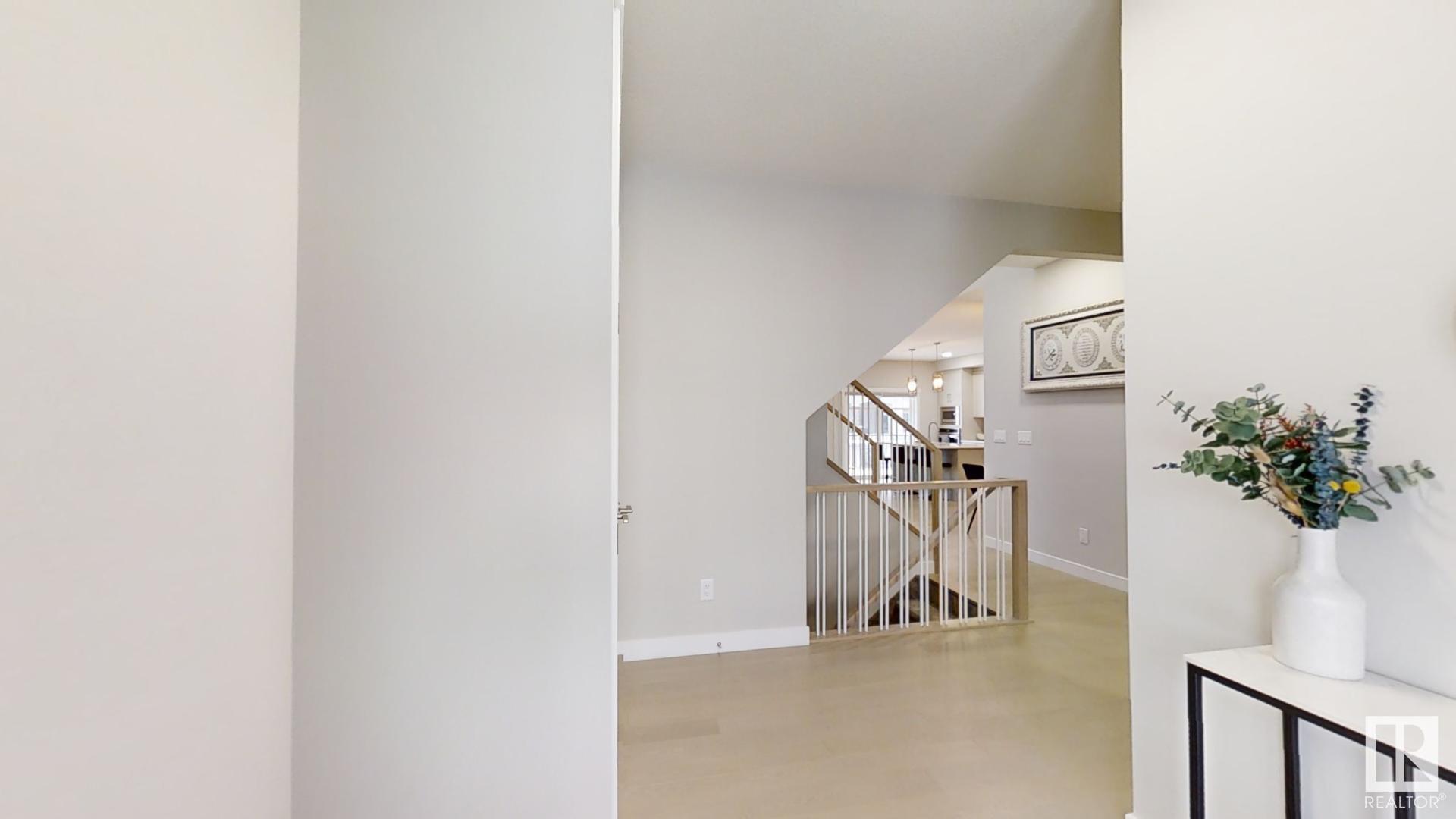      1516 Howes Pl SW , Edmonton,  ,T6W 4G6 ;  Listing Number: MLS E4416030