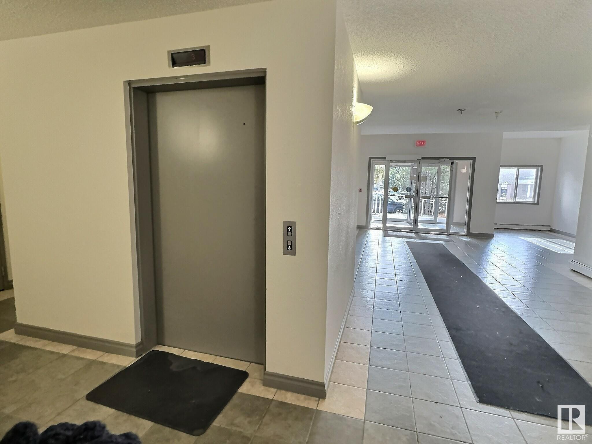      #205 11446 40 AV NW , Edmonton,  ,T6J 0R5 ;  Listing Number: MLS E4416040
