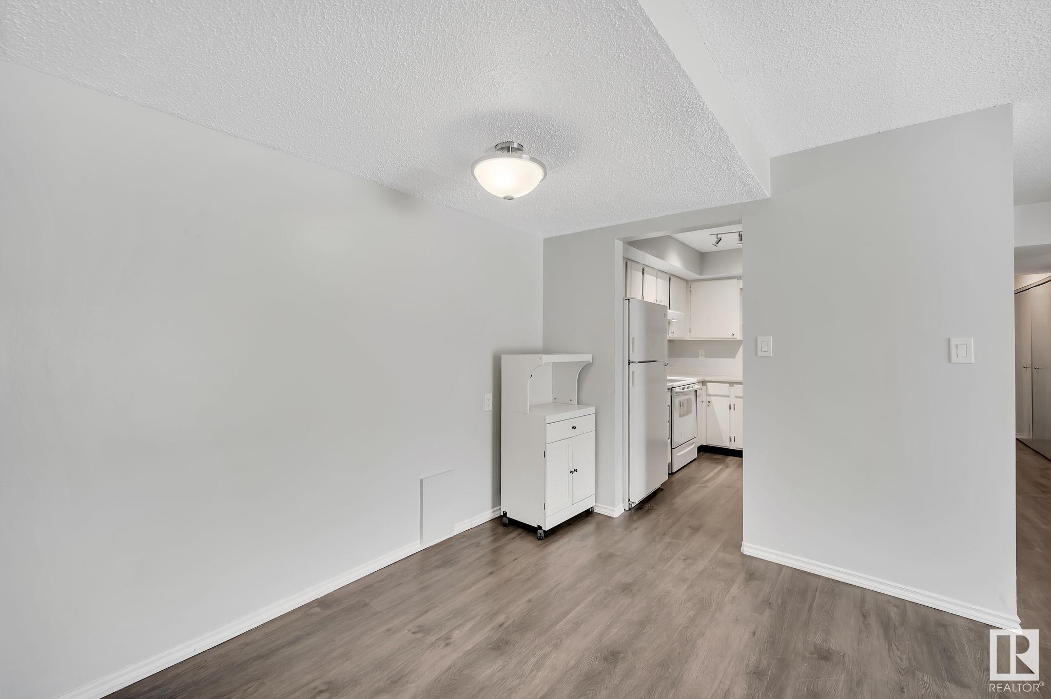      #101 7403 171 ST NW , Edmonton,  ,T5T 2R1 ;  Listing Number: MLS E4416045