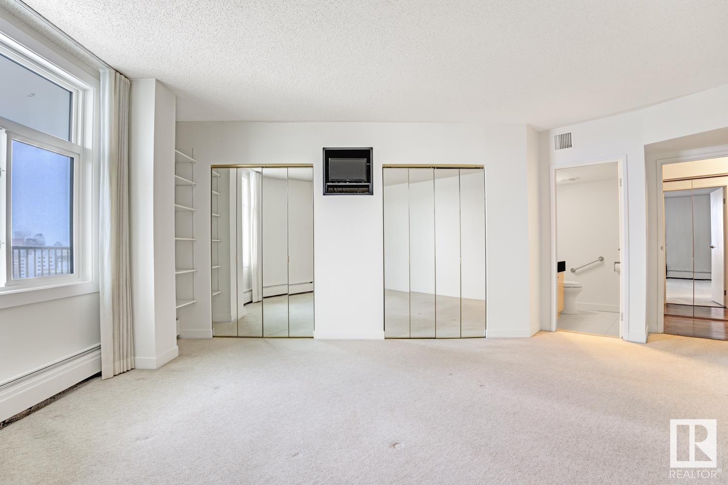      #1701, 11710 100 AV NW , Edmonton,  ,T5K 2G3 ;  Listing Number: MLS E4416051