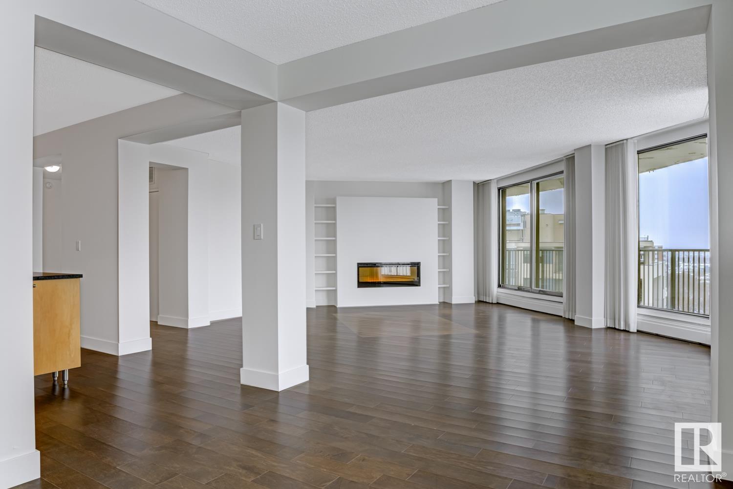      #1701, 11710 100 AV NW , Edmonton,  ,T5K 2G3 ;  Listing Number: MLS E4416051