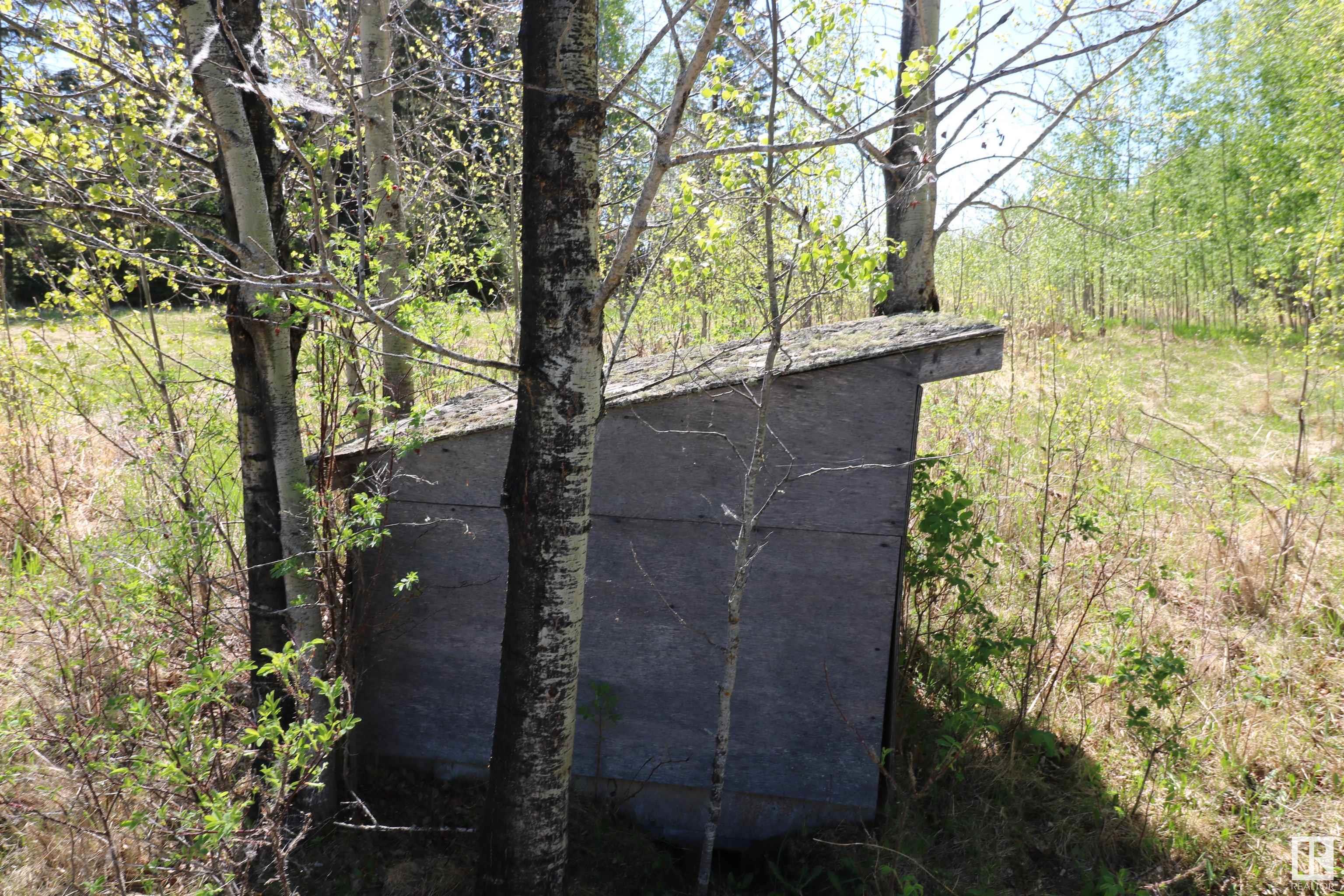      511 54411 RGE RD 40 , Rural Lac Ste. Anne County,  ,T0E 0A0 ;  Listing Number: MLS E4416062