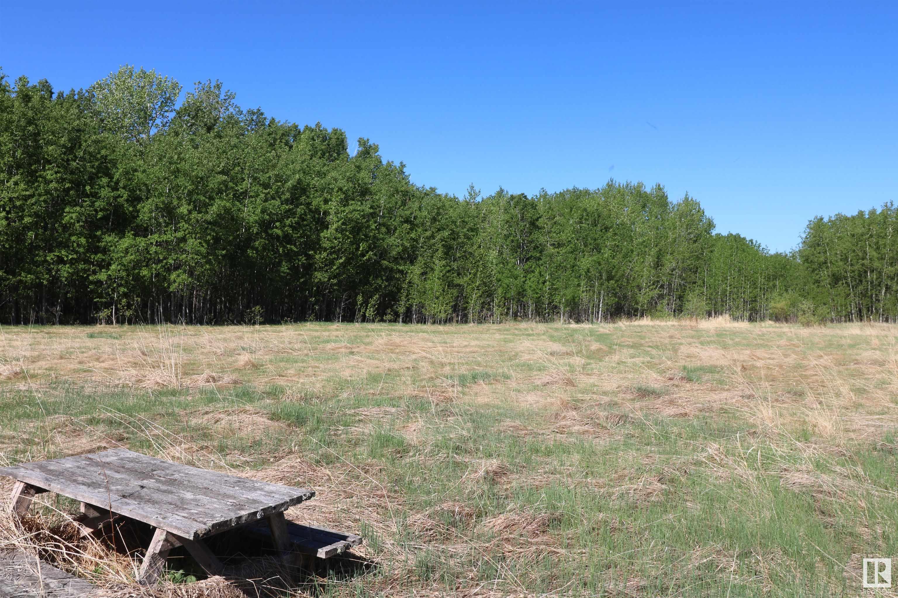      511 54411 RGE RD 40 , Rural Lac Ste. Anne County,  ,T0E 0A0 ;  Listing Number: MLS E4416062