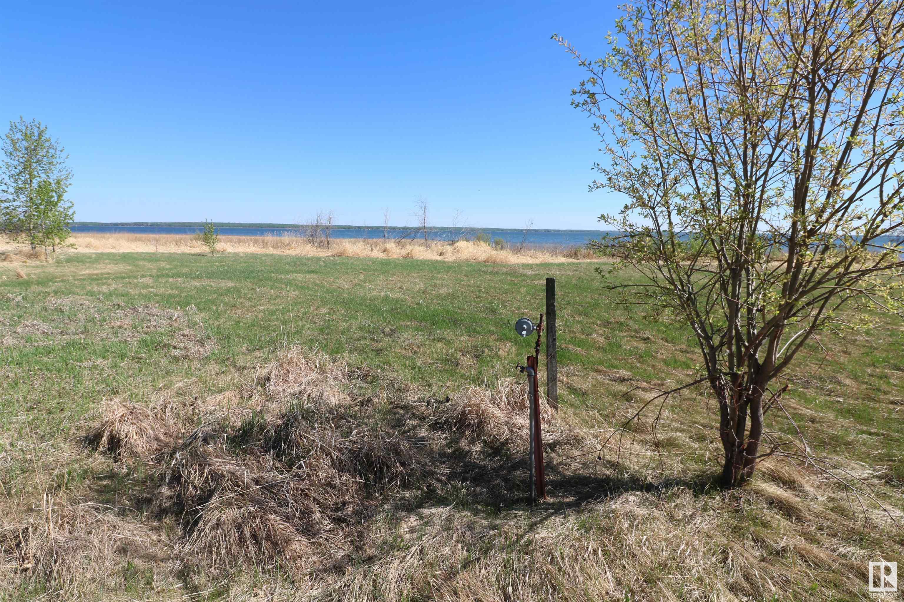      514 54411 RGE RD 40 , Rural Lac Ste. Anne County,  ,T0E 0A0 ;  Listing Number: MLS E4416063