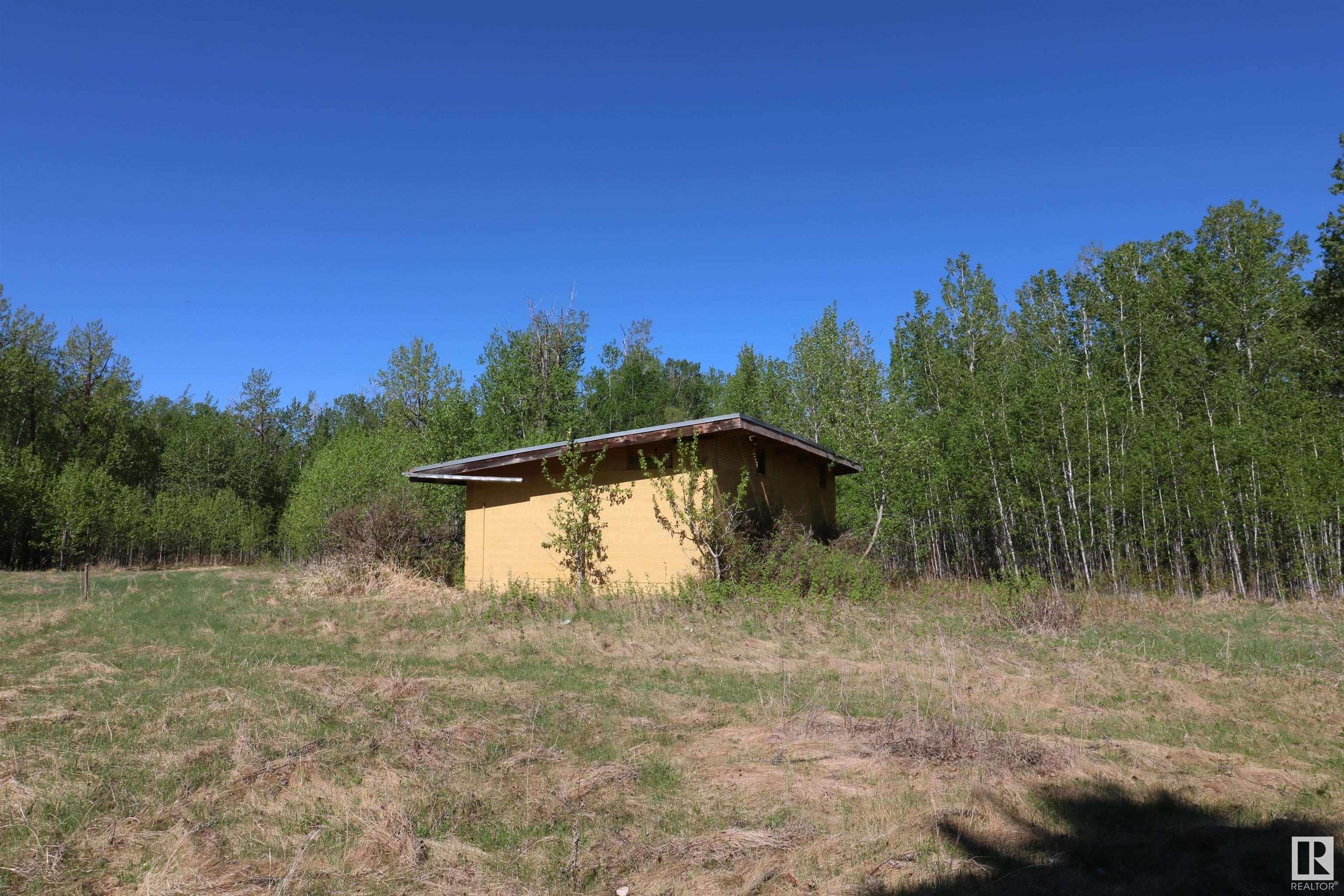      515 54411 RGE RD 40 , Rural Lac Ste. Anne County,  ,T0E 0A0 ;  Listing Number: MLS E4416064