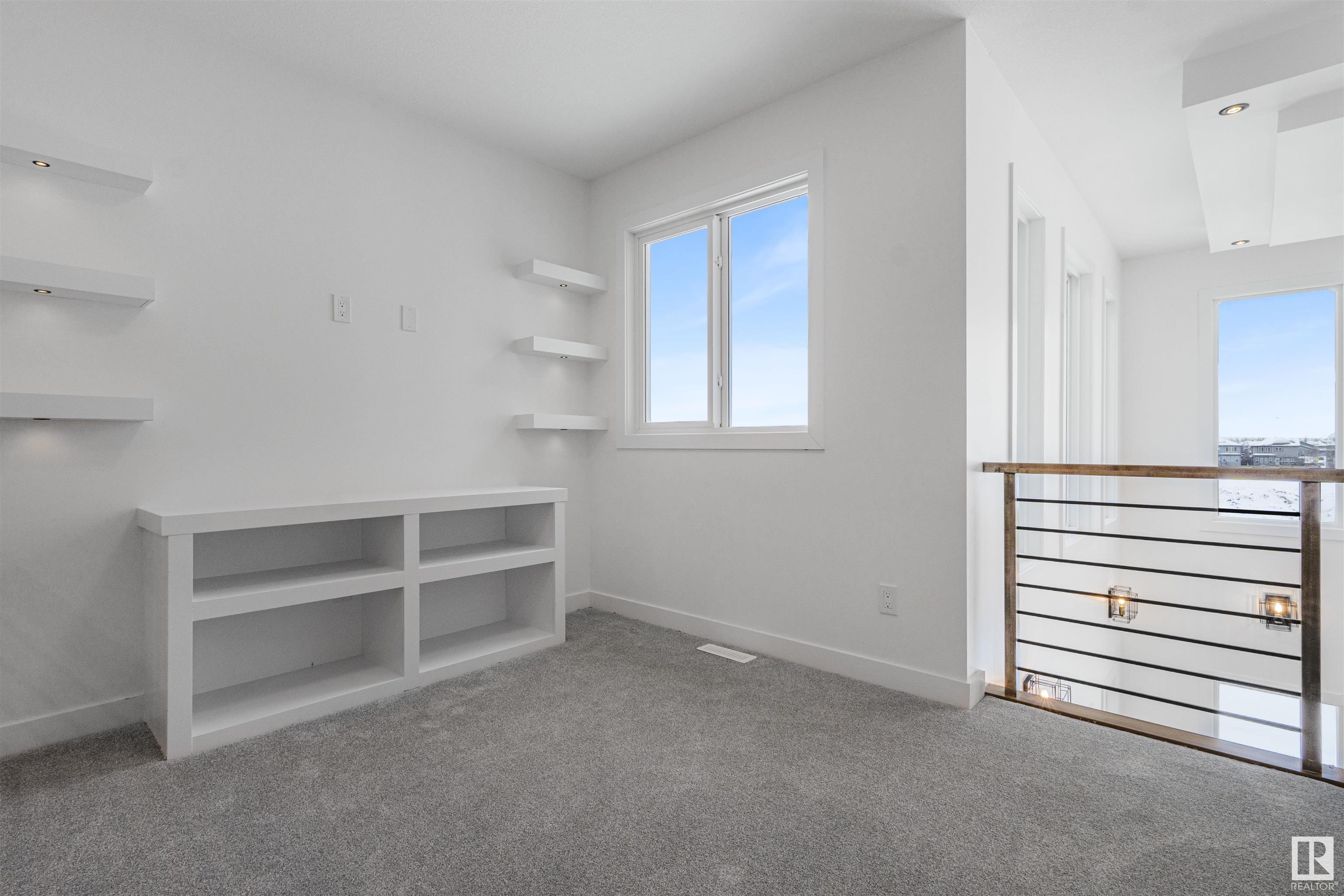      408 Pine Point , Leduc,  ,T9E 1S7 ;  Listing Number: MLS E4416065