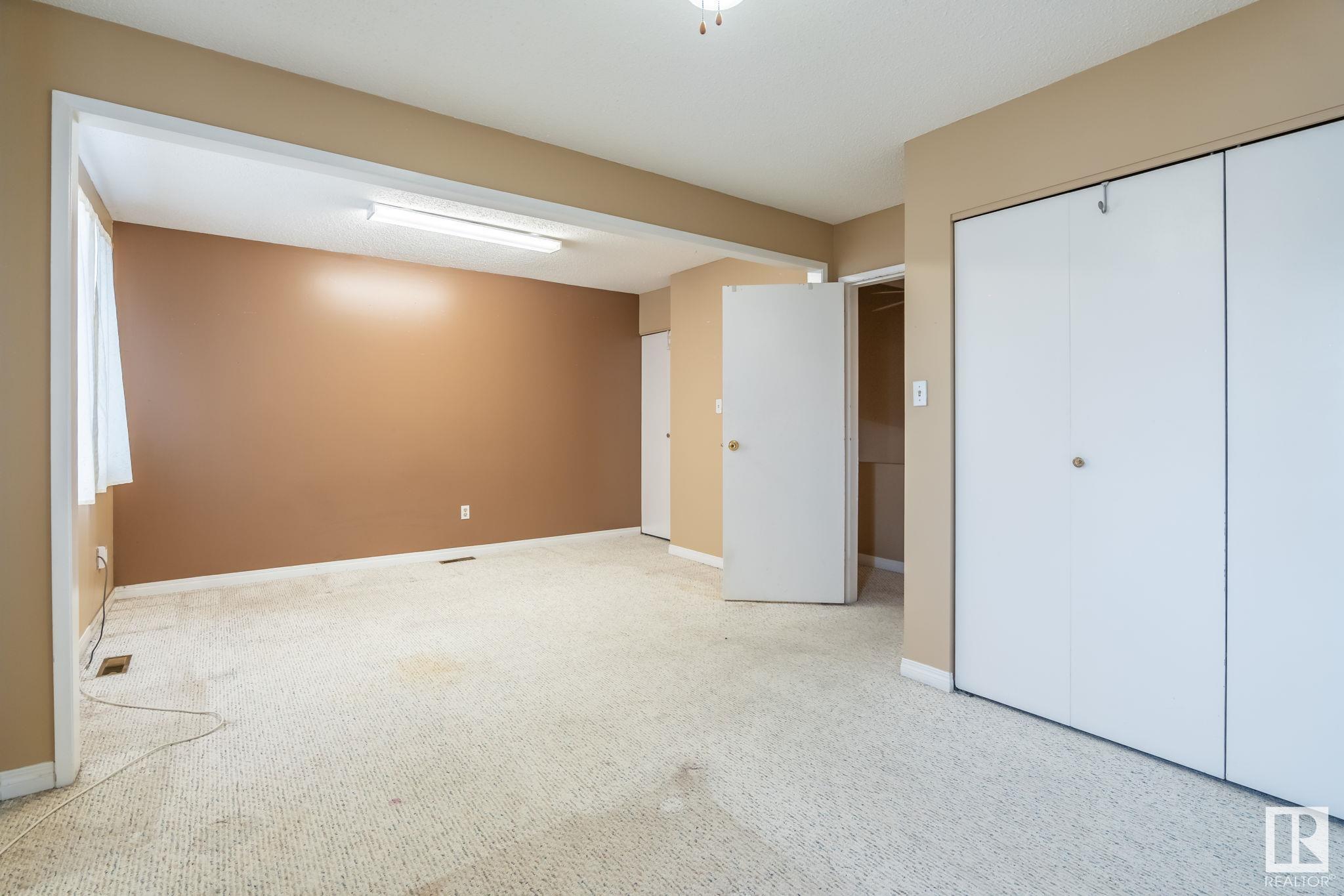      11133 130 ST NW , Edmonton,  ,T5M 0Z9 ;  Listing Number: MLS E4416110