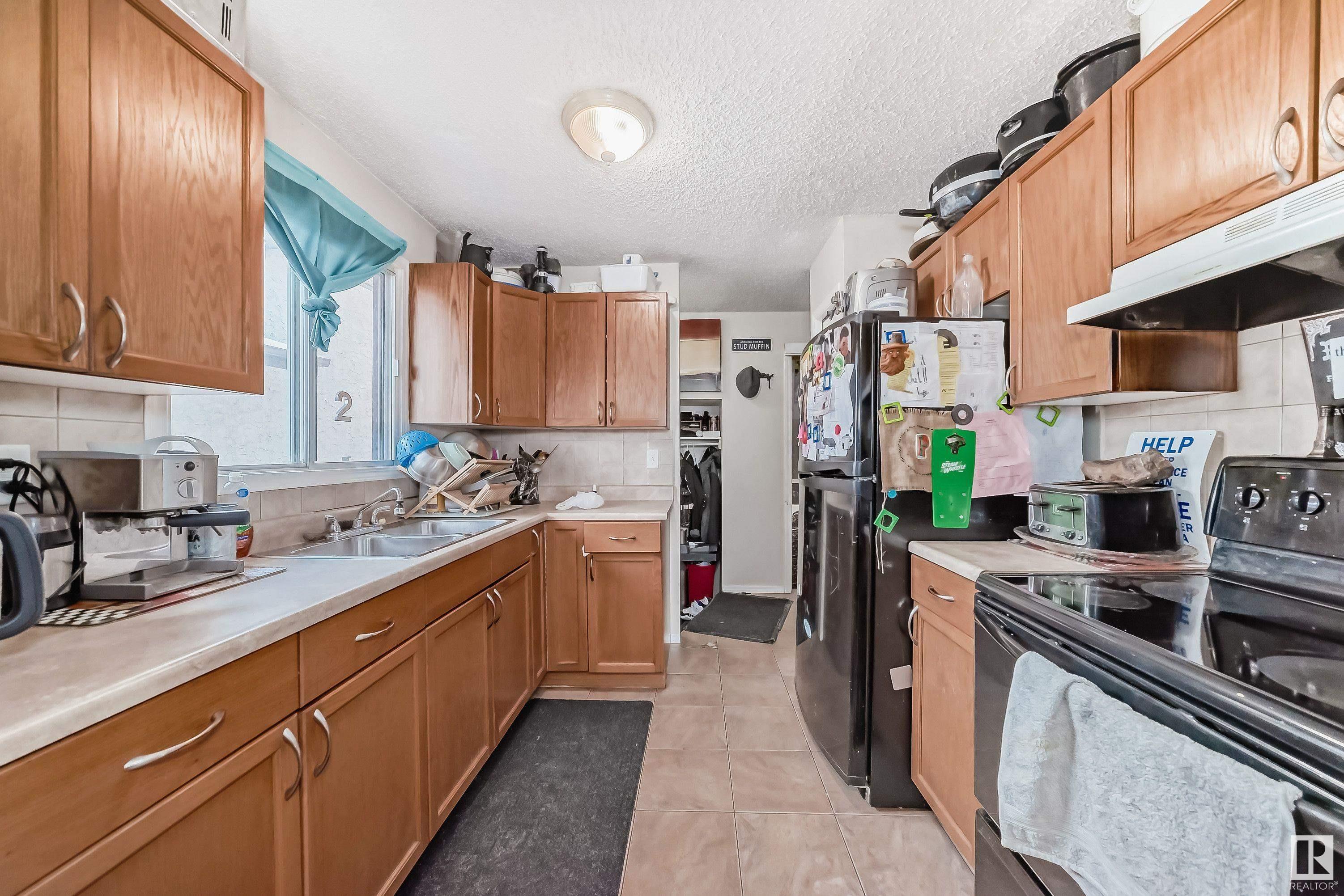      18008 91A ST NW , Edmonton,  ,T5Z 2K6 ;  Listing Number: MLS E4416112