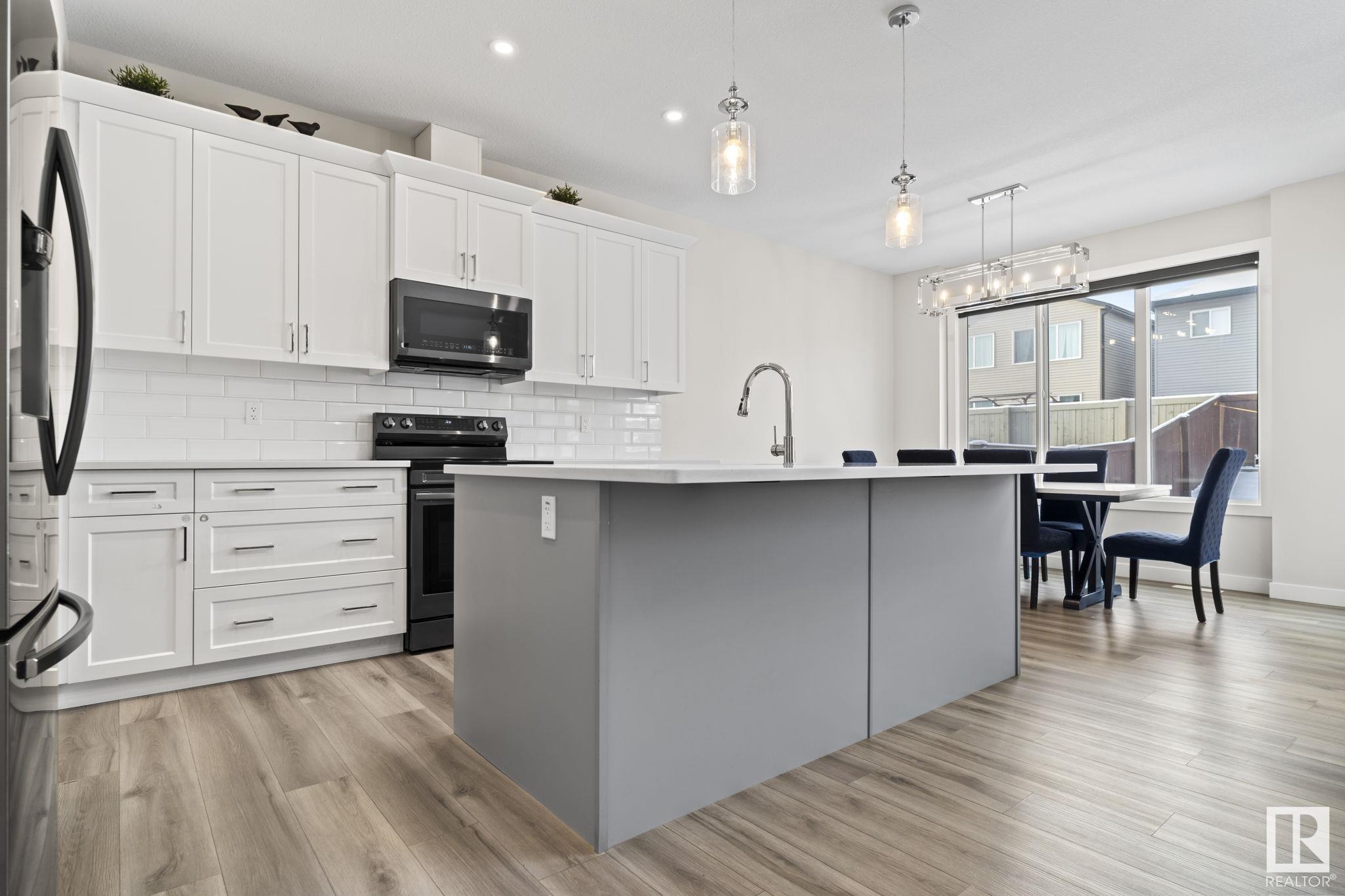      9232 222 ST NW , Edmonton,  ,T5T 7P2 ;  Listing Number: MLS E4416115