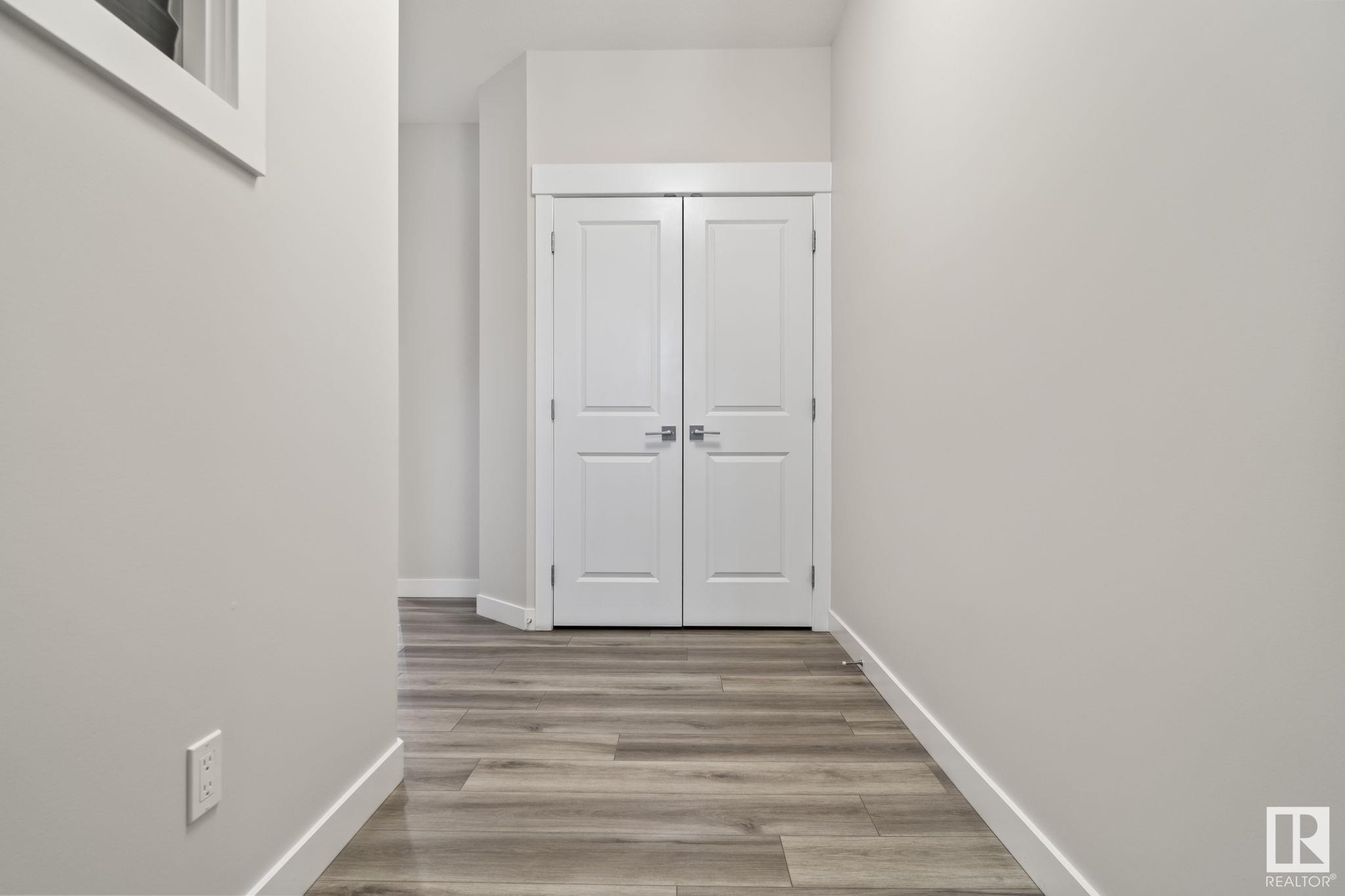      9232 222 ST NW , Edmonton,  ,T5T 7P2 ;  Listing Number: MLS E4416115