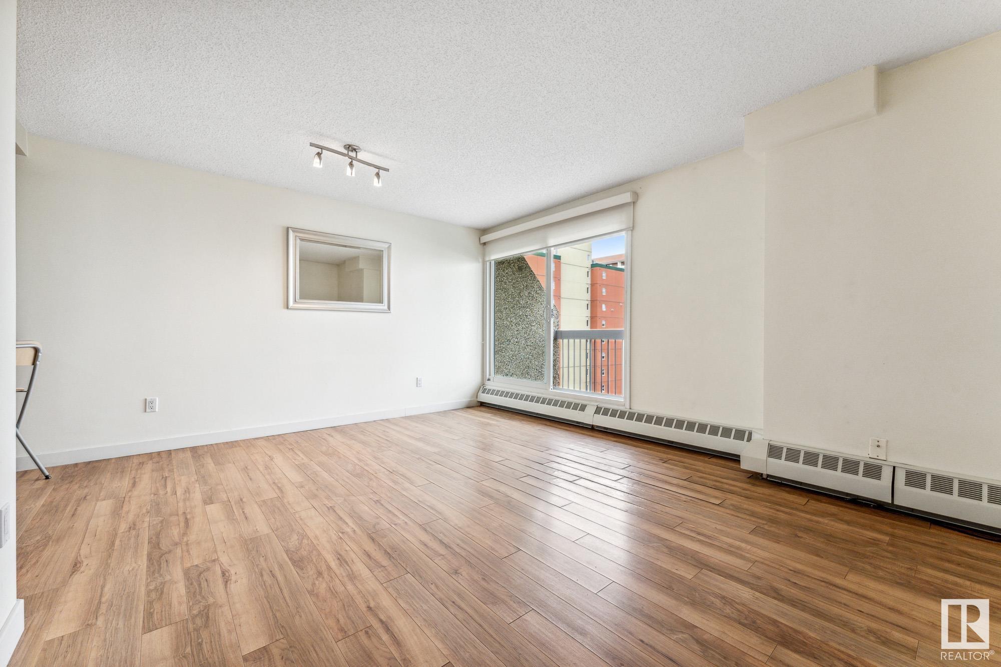      #1108 9715 110 ST NW , Edmonton,  ,T5K 2M1 ;  Listing Number: MLS E4416119