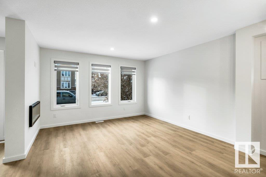      11411 88 ST NW , Edmonton,  ,T5B 3P9 ;  Listing Number: MLS E4416137