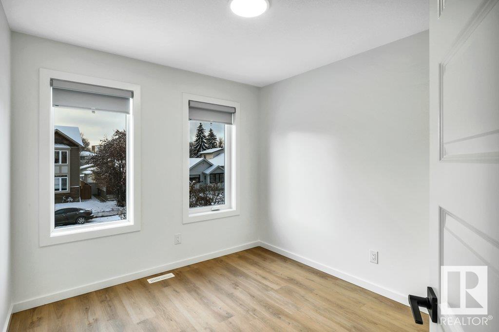      11411 88 ST NW , Edmonton,  ,T5B 3P9 ;  Listing Number: MLS E4416137