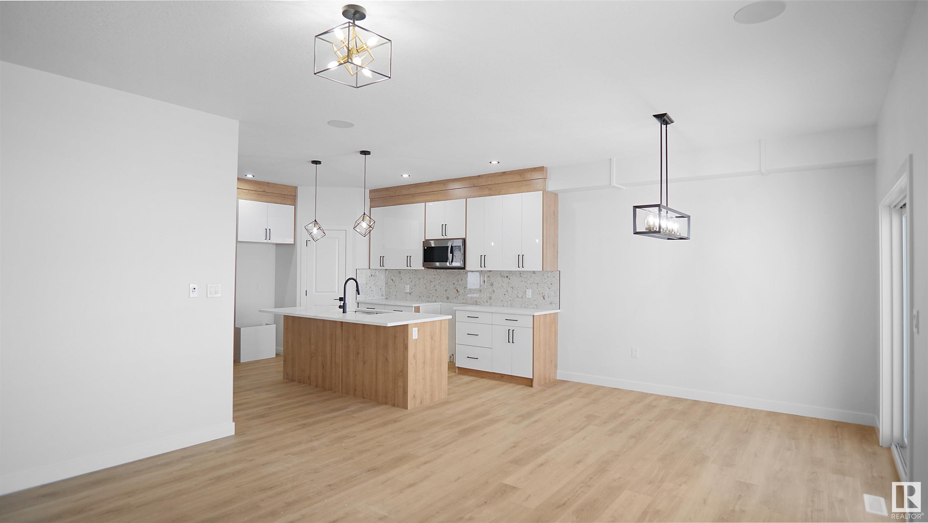      44 AMBERLEY BA , Spruce Grove,  ,T7X 2X4 ;  Listing Number: MLS E4416138