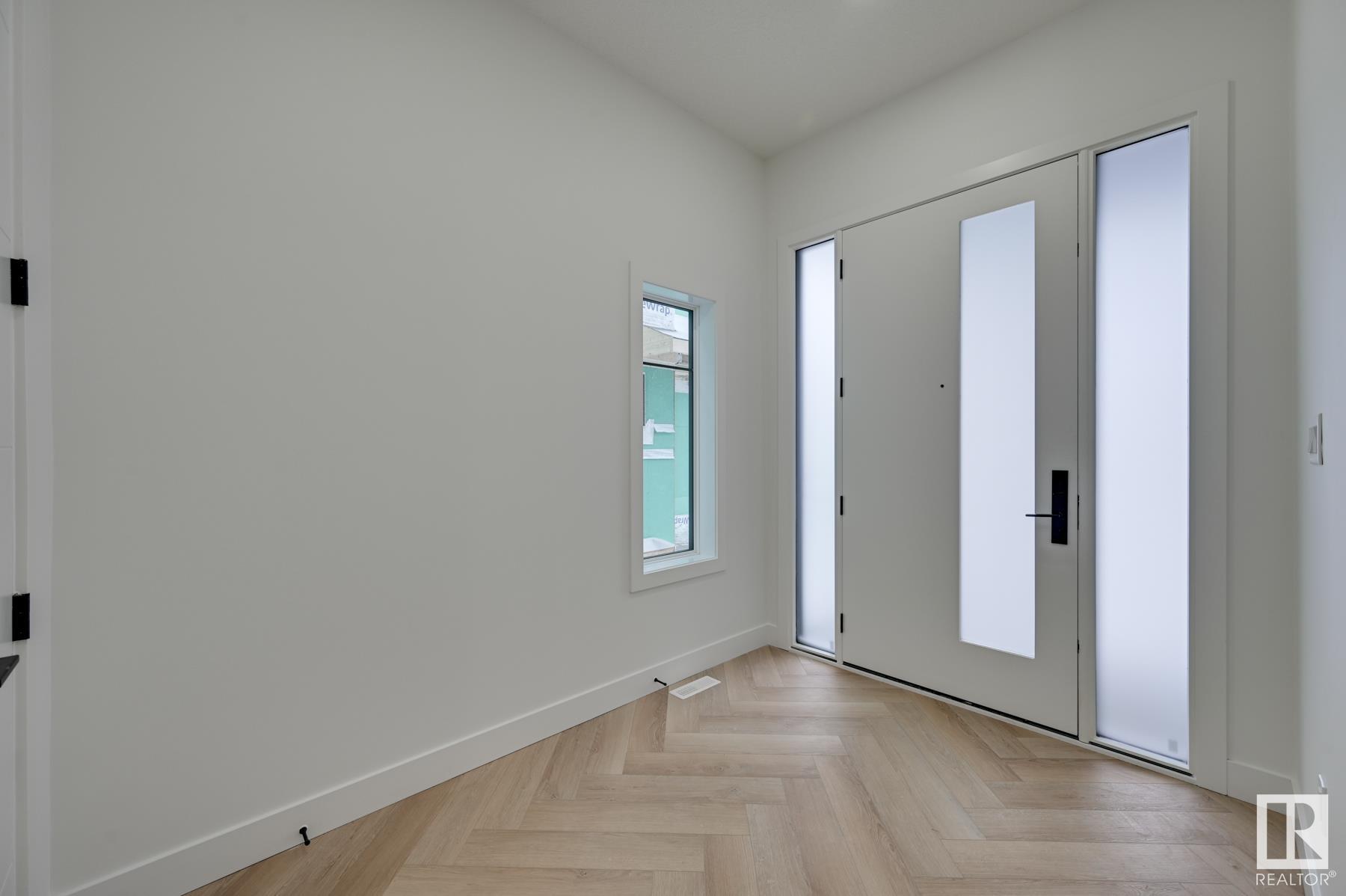      7097 KIVIAQ CR SW , Edmonton,  ,T6W 5N7 ;  Listing Number: MLS E4416139