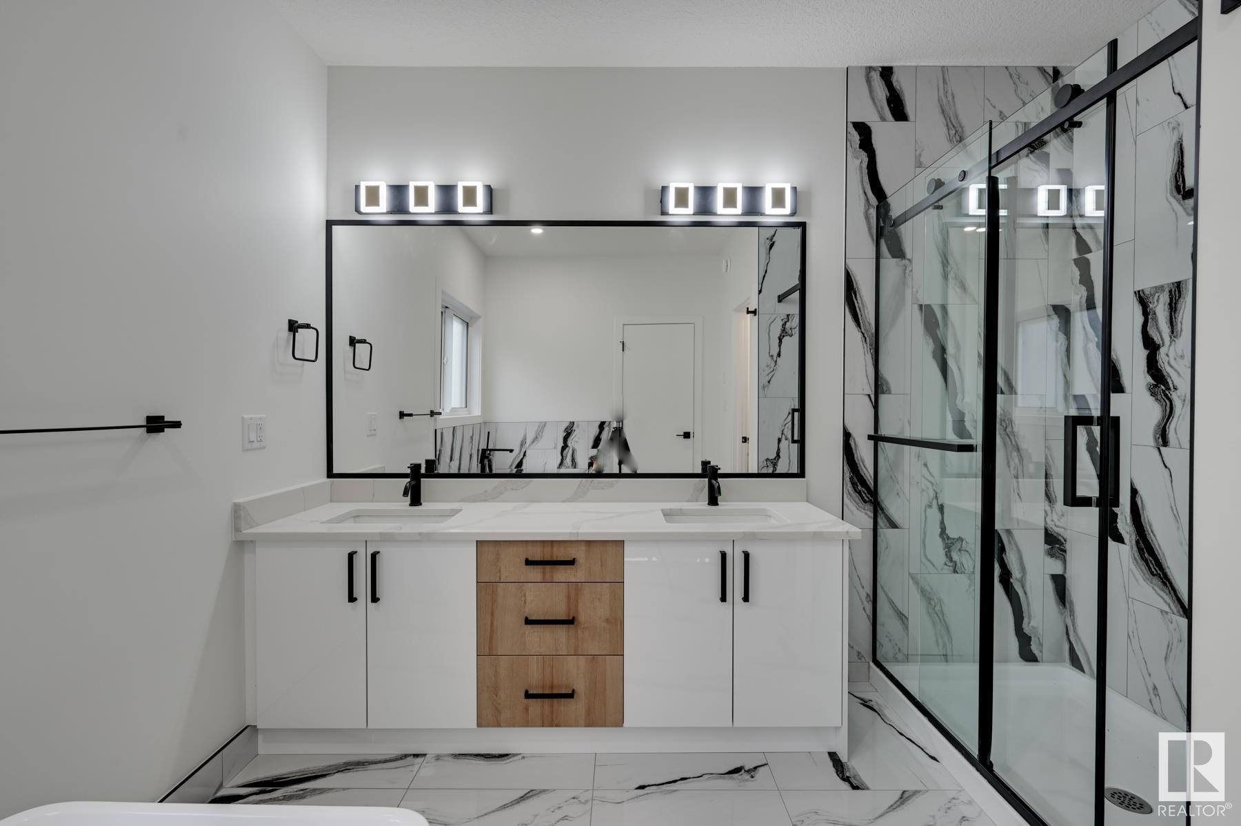      7097 KIVIAQ CR SW , Edmonton,  ,T6W 5N7 ;  Listing Number: MLS E4416139