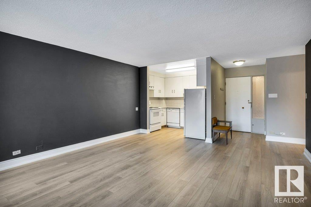      #206 12207 JASPER AV NW , Edmonton,  ,T5N 3K2 ;  Listing Number: MLS E4416146