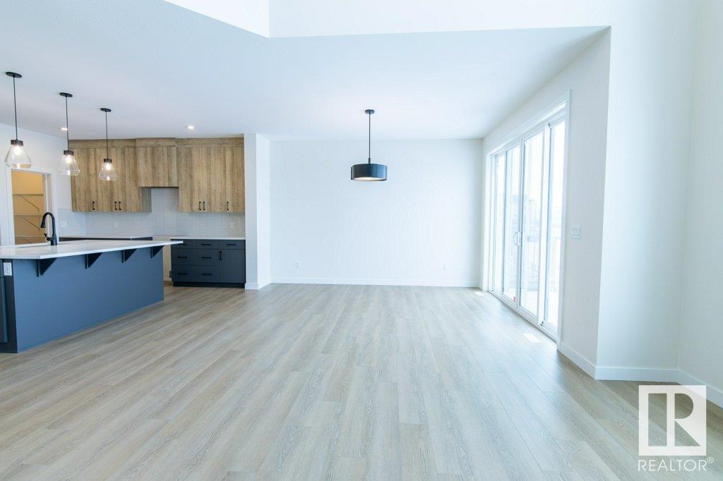      330 CANTER WD , Sherwood Park,  ,T8H 2Z7 ;  Listing Number: MLS E4416148
