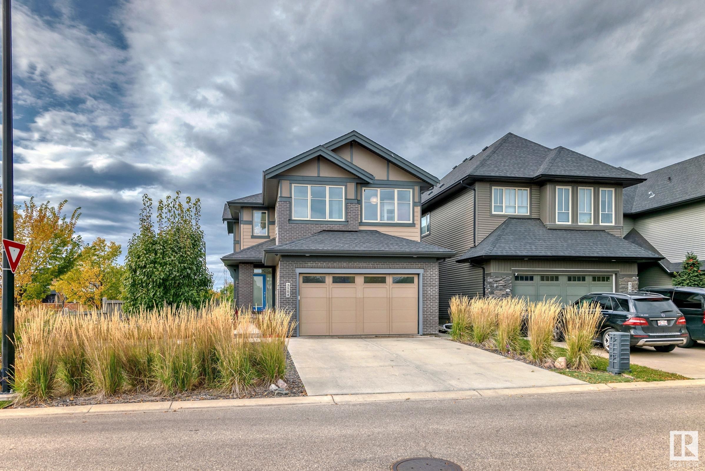      3104 ALLAN LANDING LD SW , Edmonton,  ,T6W 2R7 ;  Listing Number: MLS E4416150