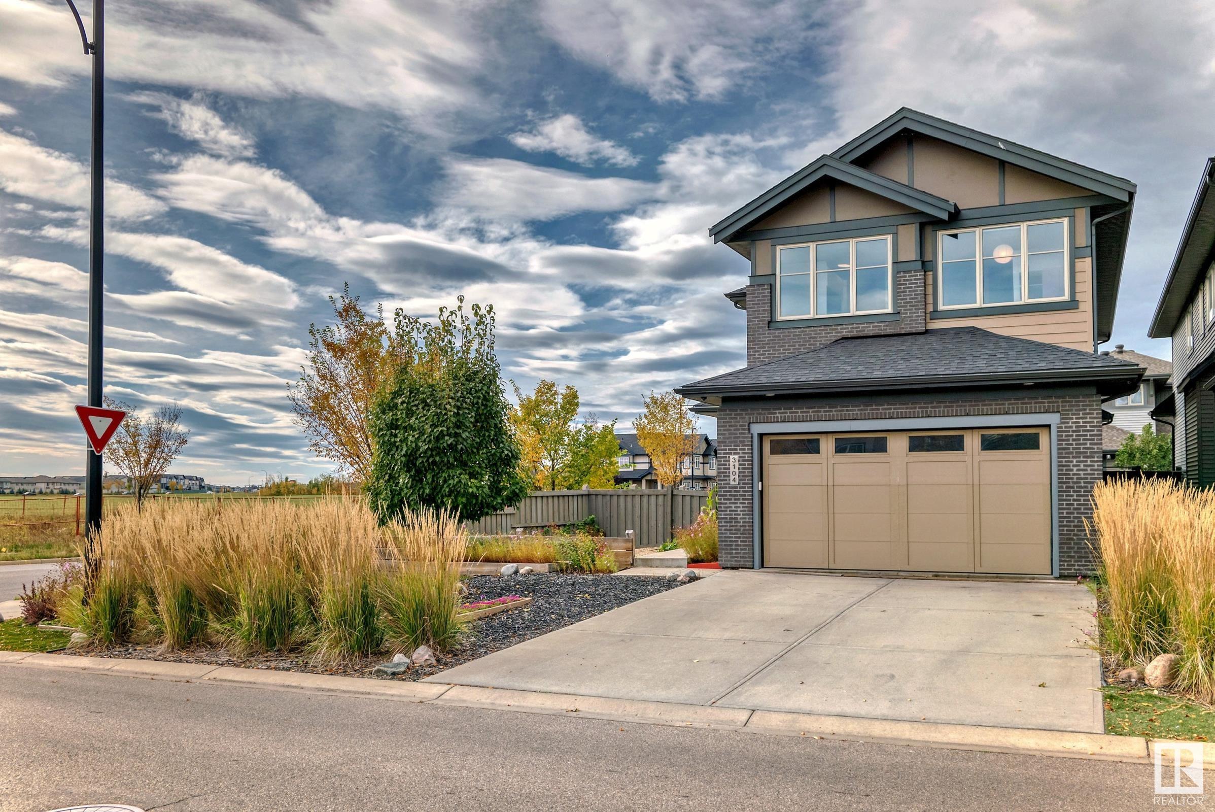      3104 ALLAN LANDING LD SW , Edmonton,  ,T6W 2R7 ;  Listing Number: MLS E4416150