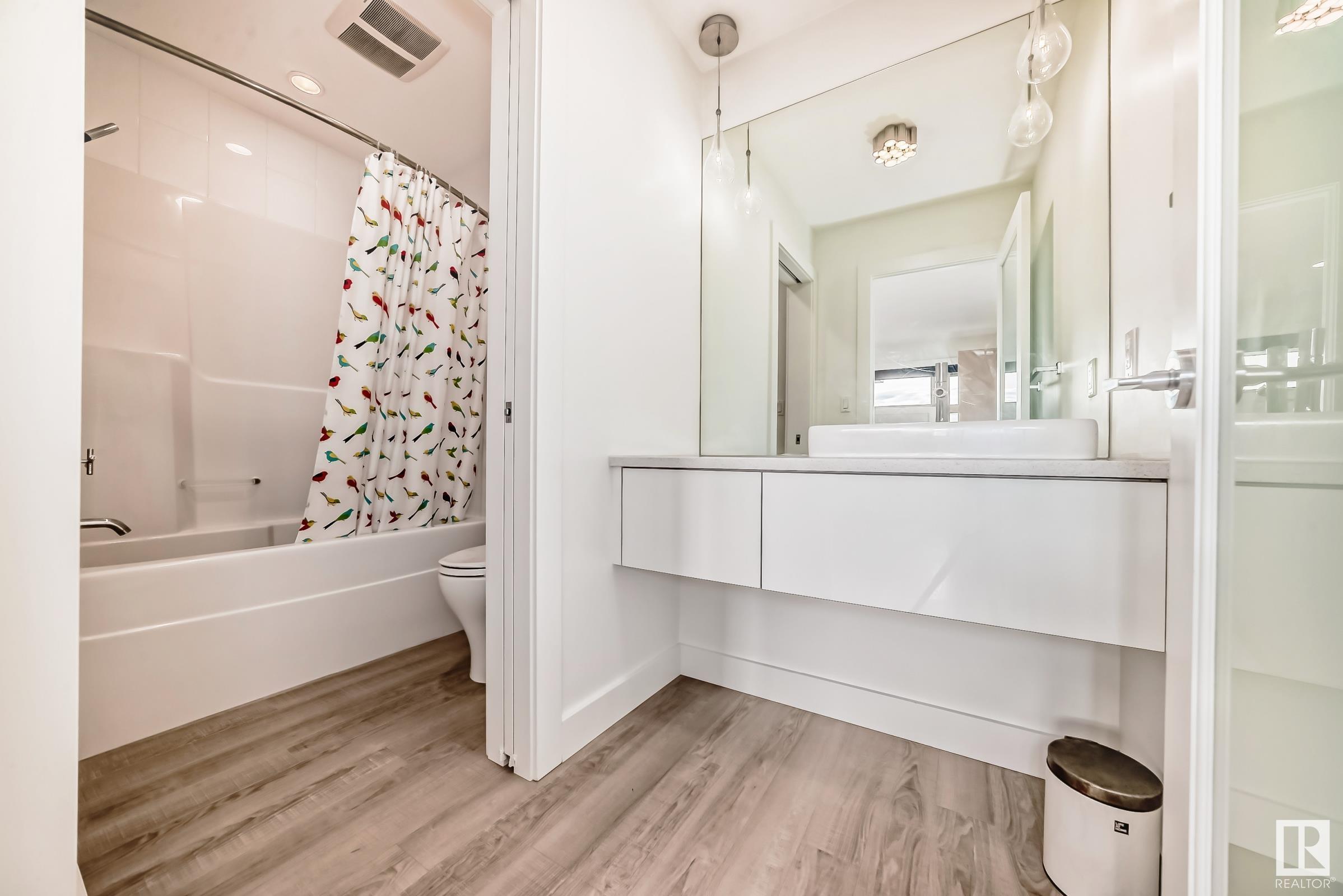      3104 ALLAN LANDING LD SW , Edmonton,  ,T6W 2R7 ;  Listing Number: MLS E4416150